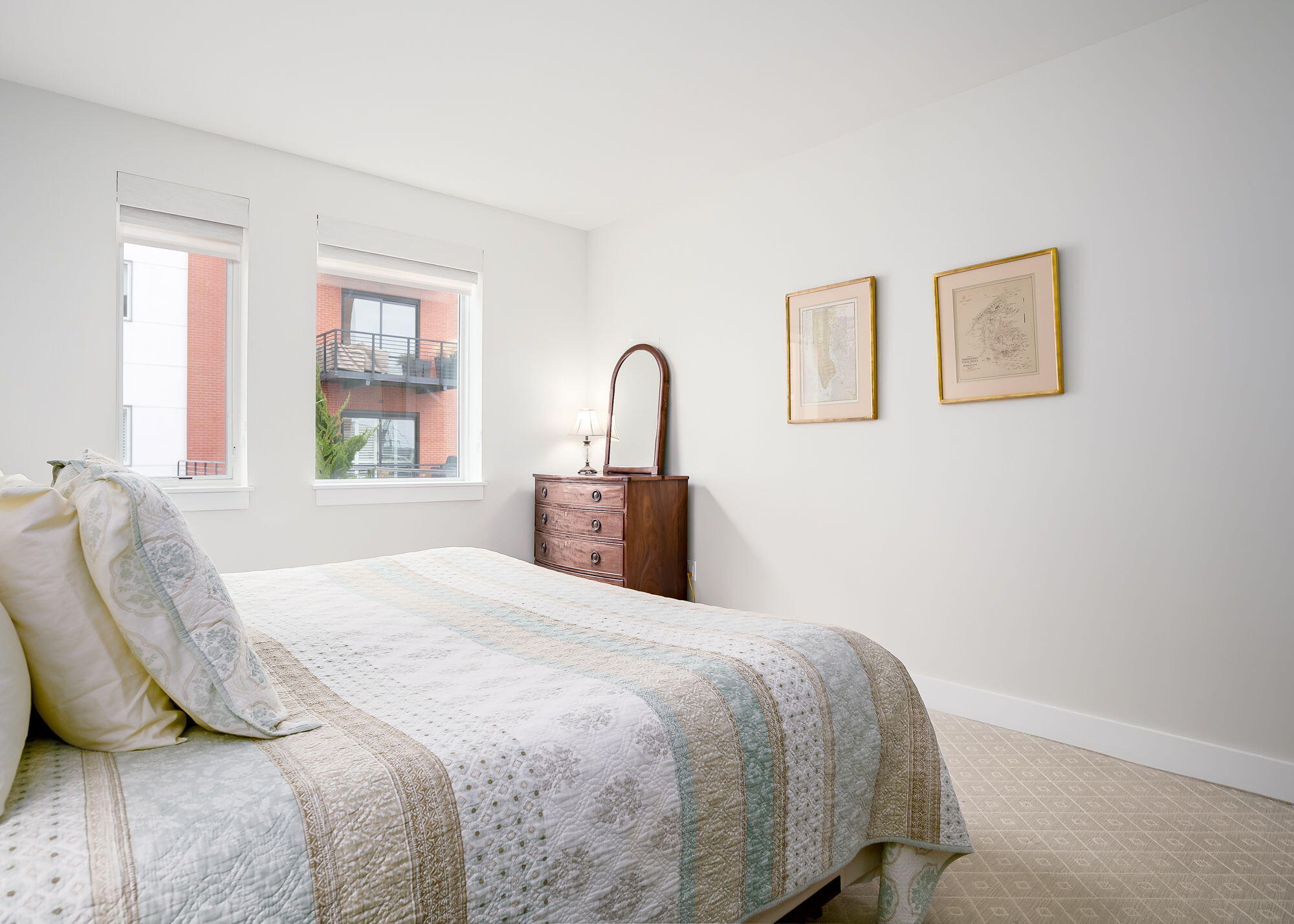 387 Commercial Street 322