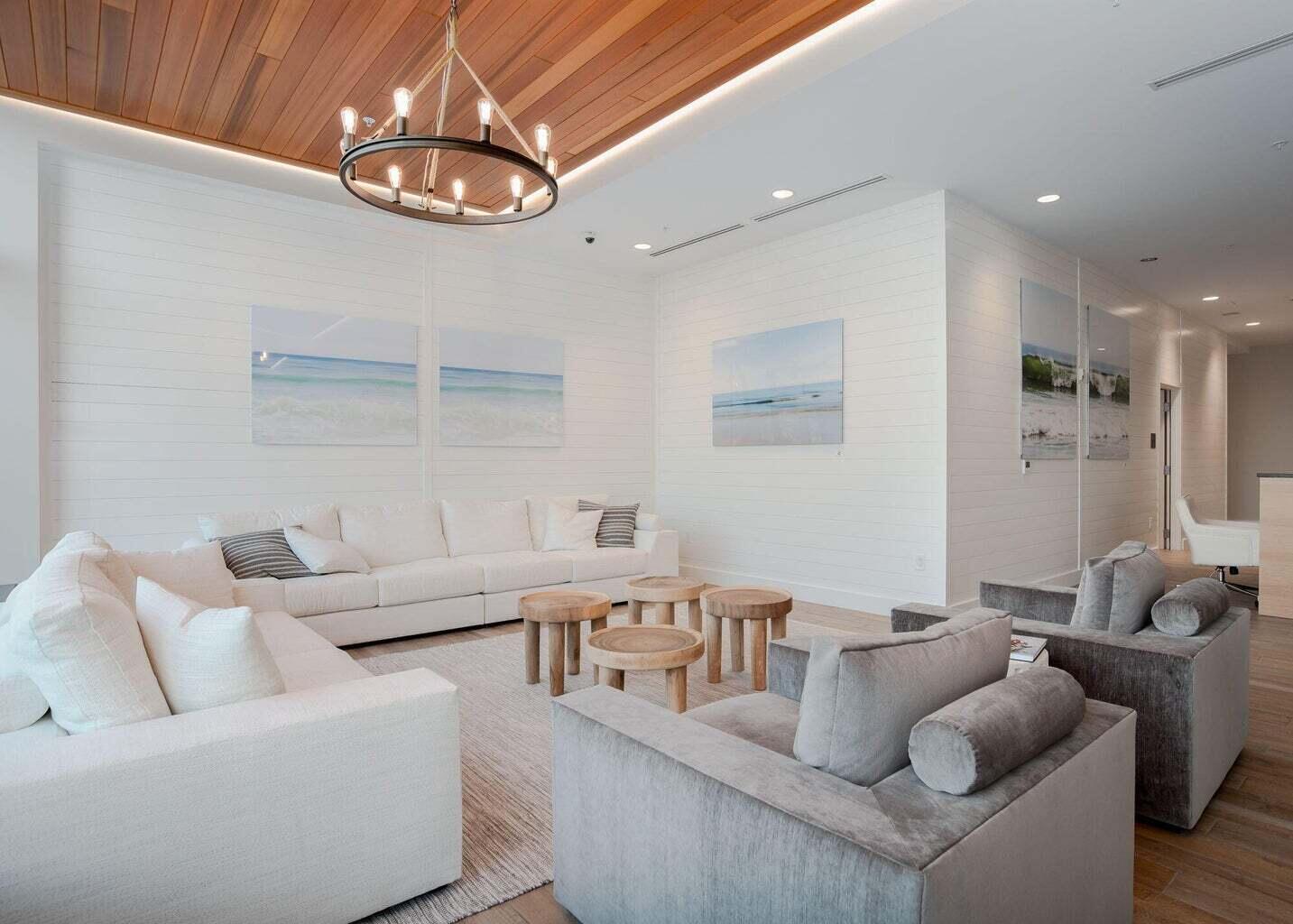 387 Commercial Street 322