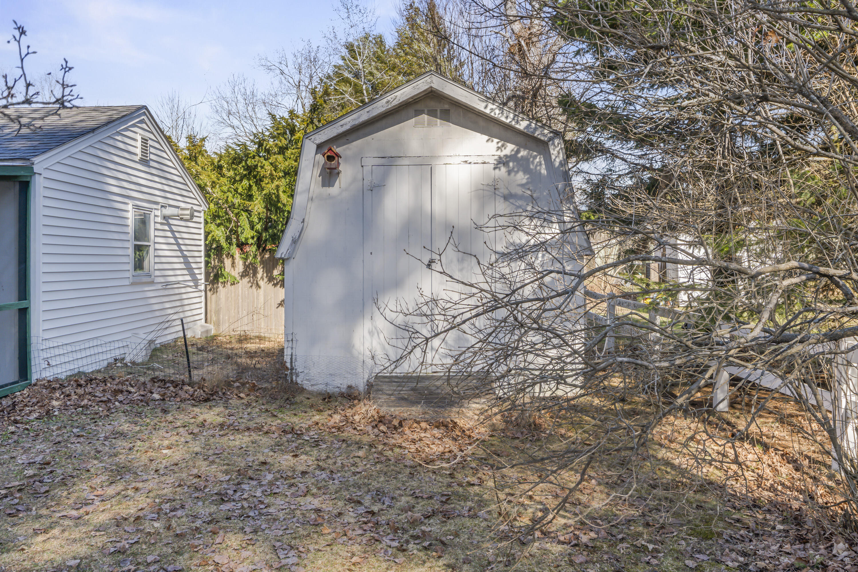 43 Hennessey Avenue