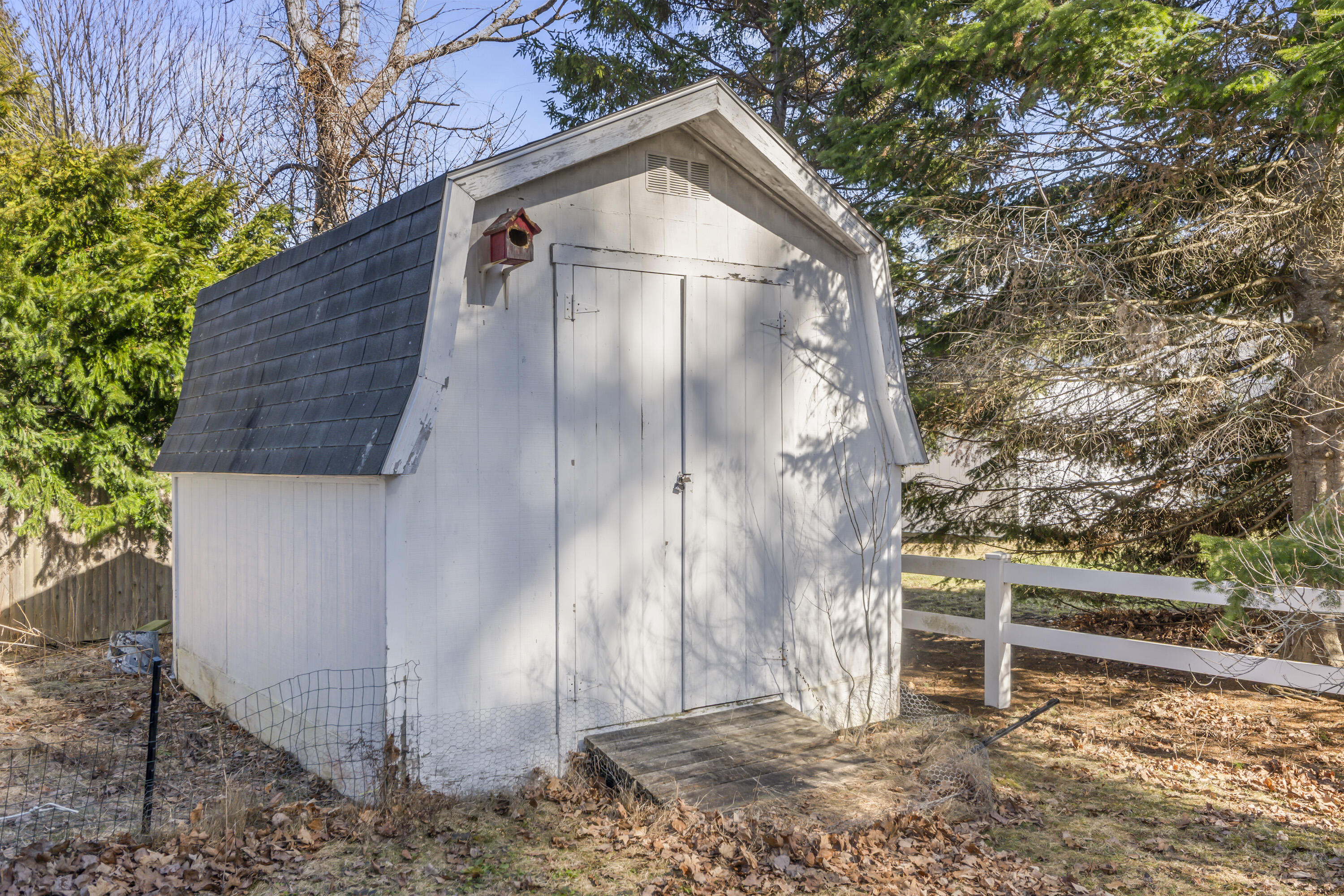 43 Hennessey Avenue