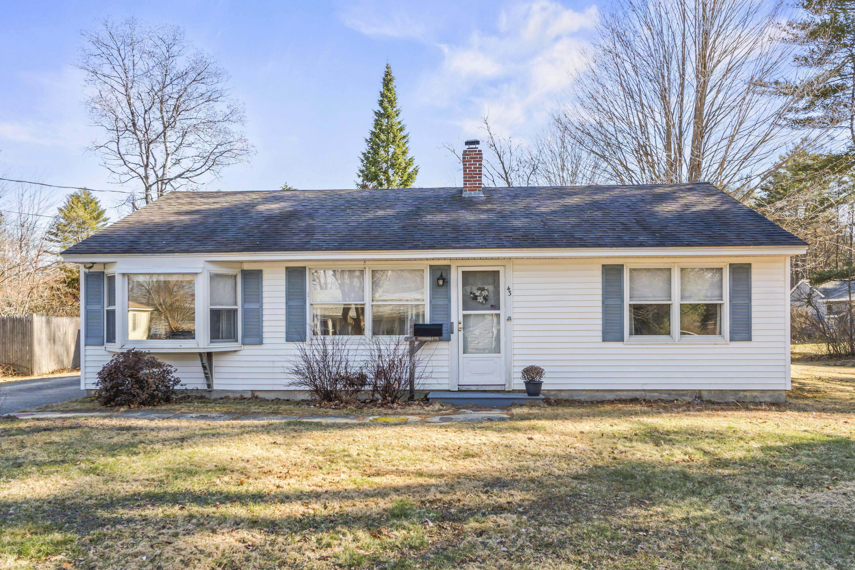 43 Hennessey Avenue