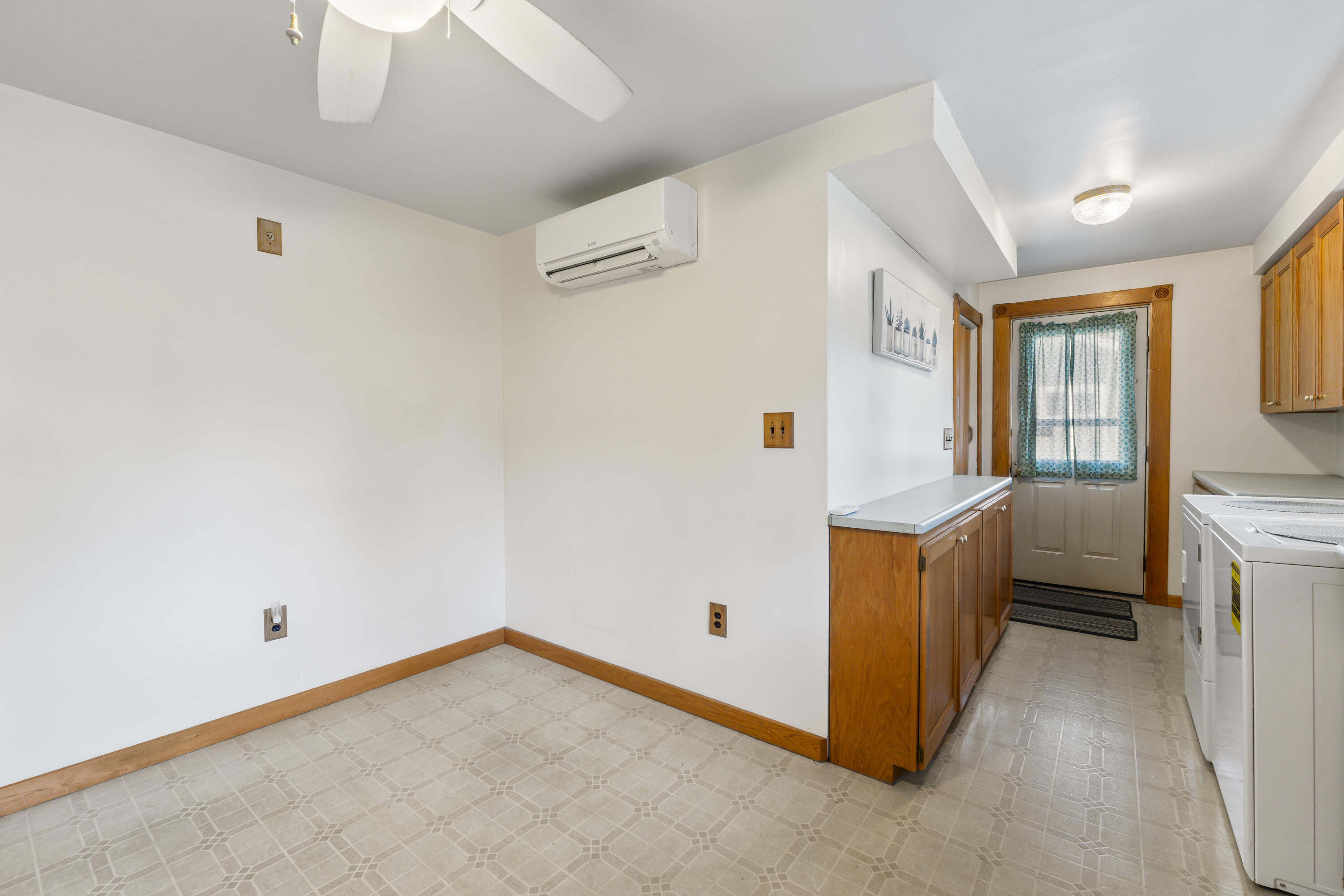 43 Hennessey Avenue
