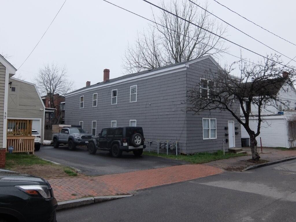 53 Tyng Street