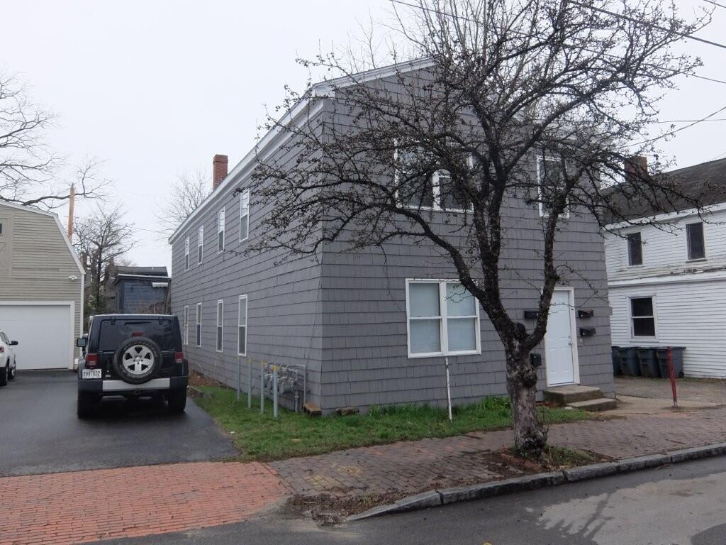 53 Tyng Street