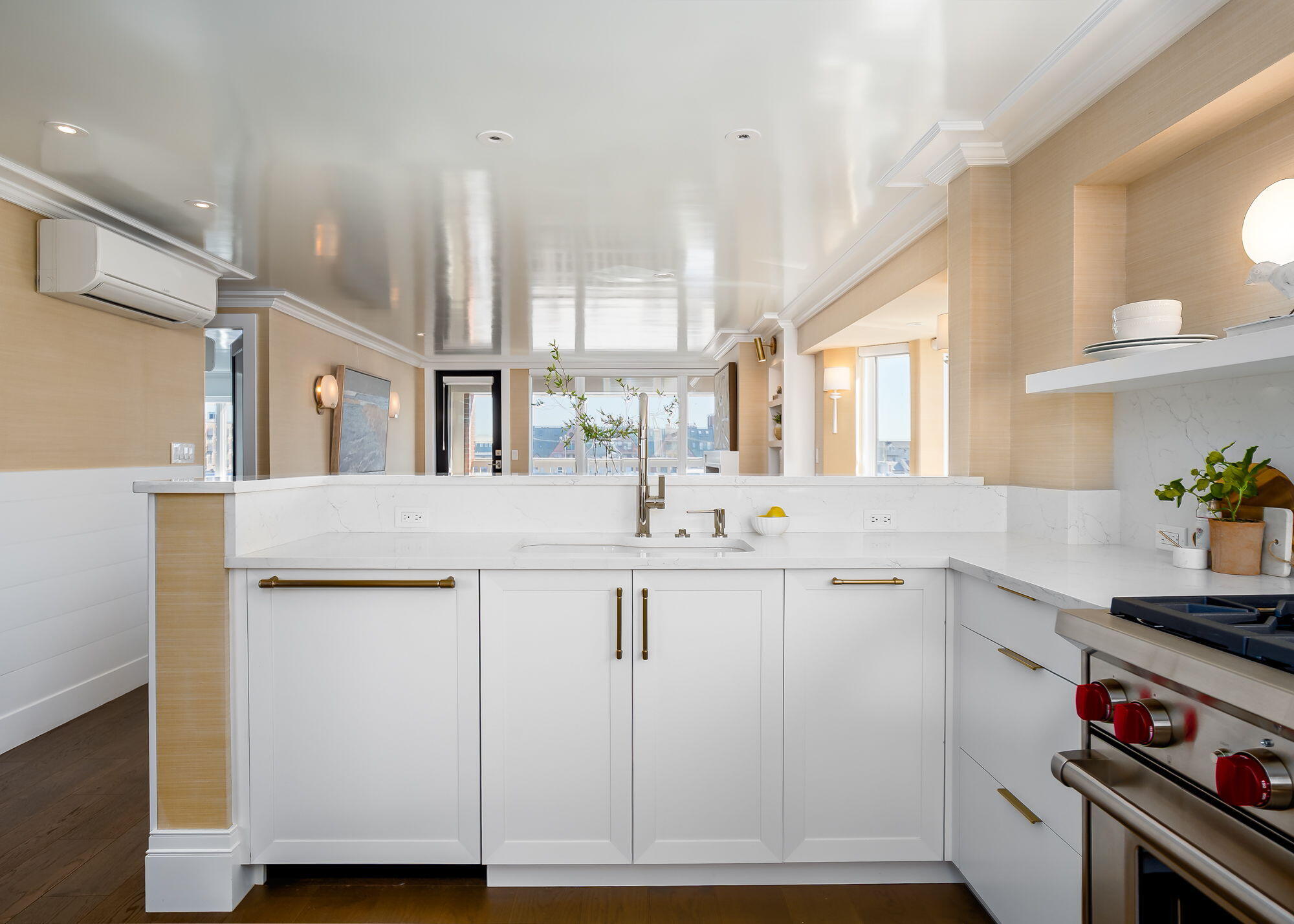 711 Chandlers Wharf 711