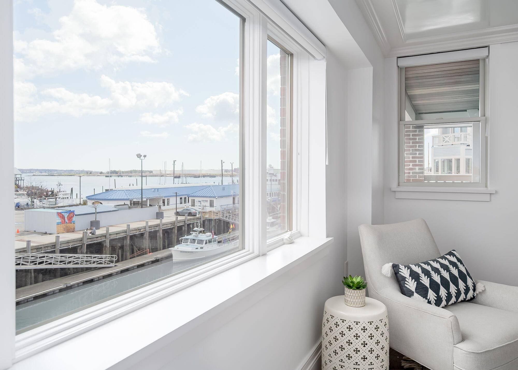 711 Chandlers Wharf 711