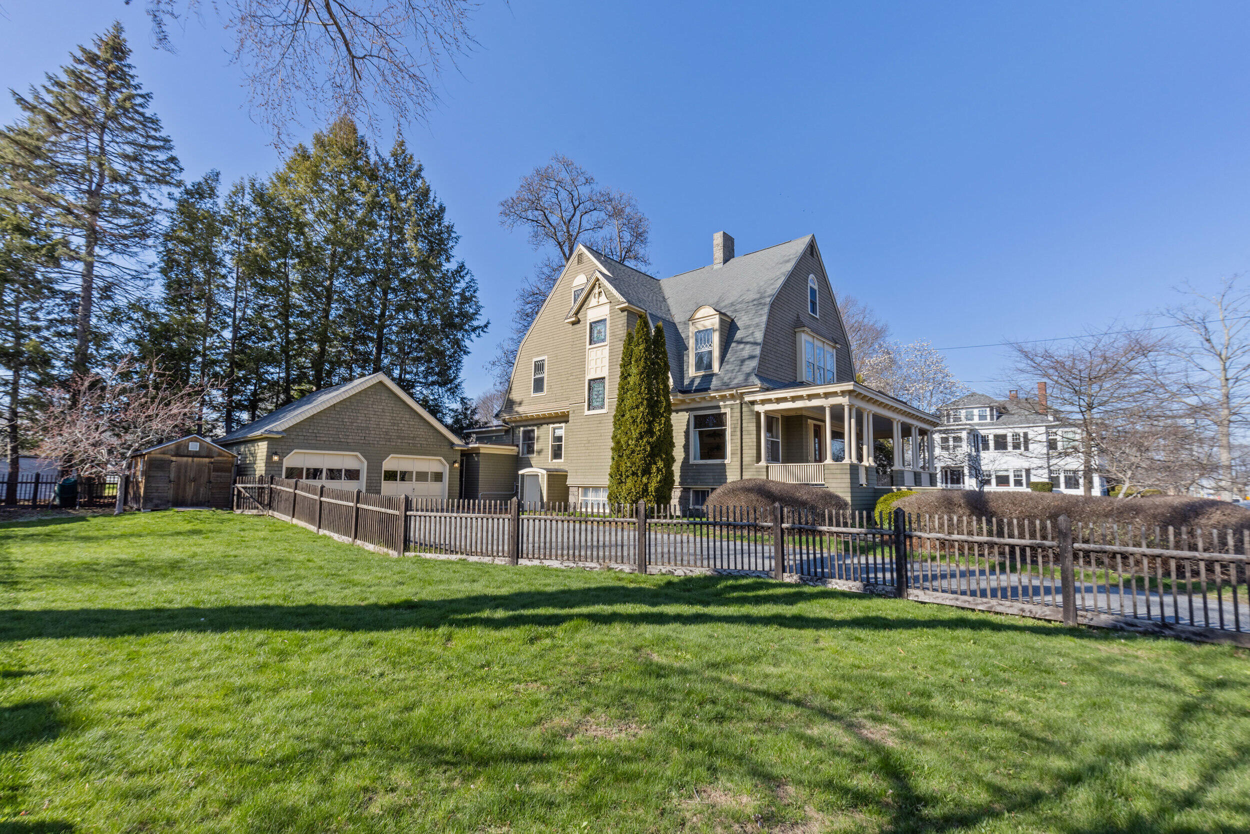 105 Noyes Street