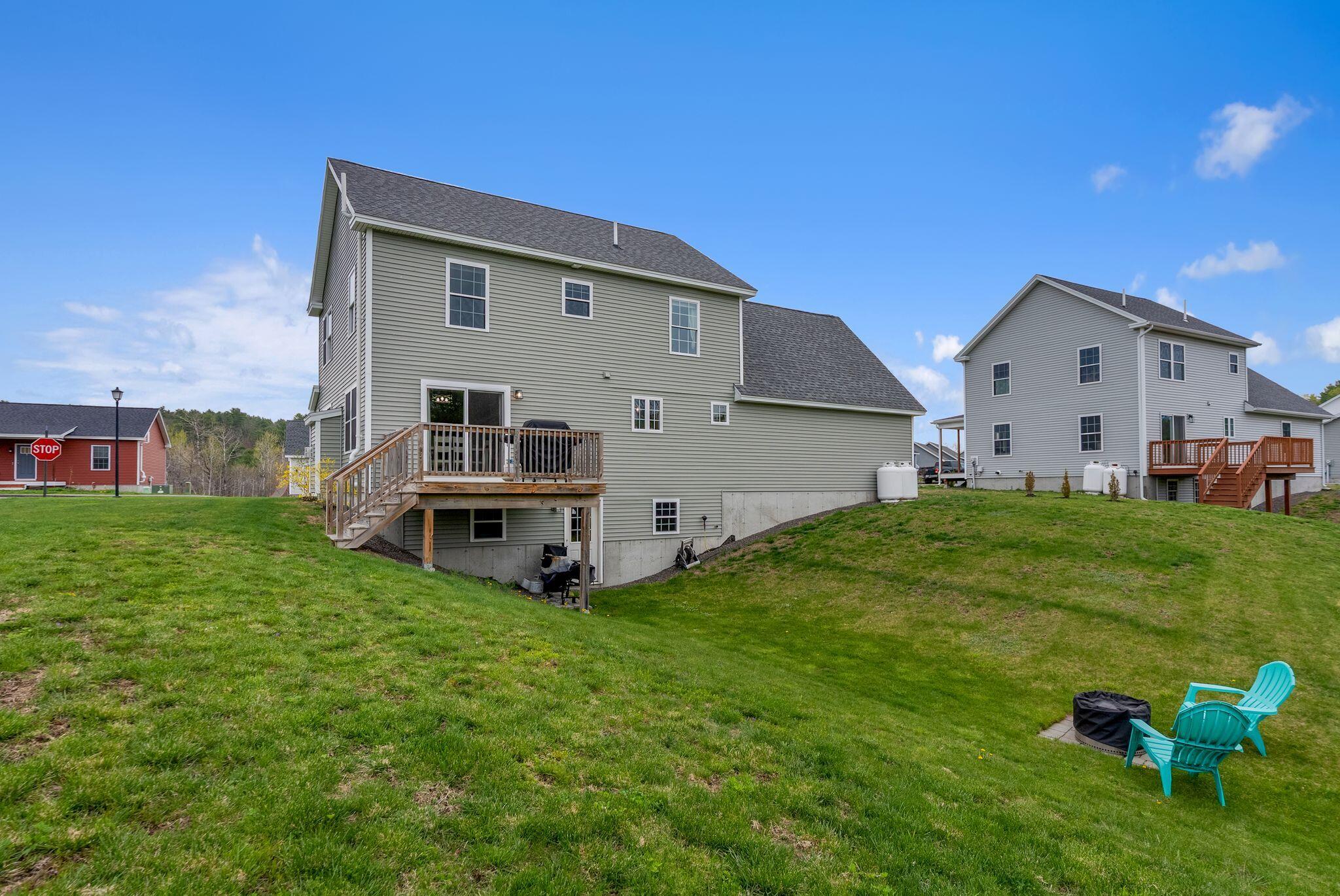 26 Stillwater Drive 34