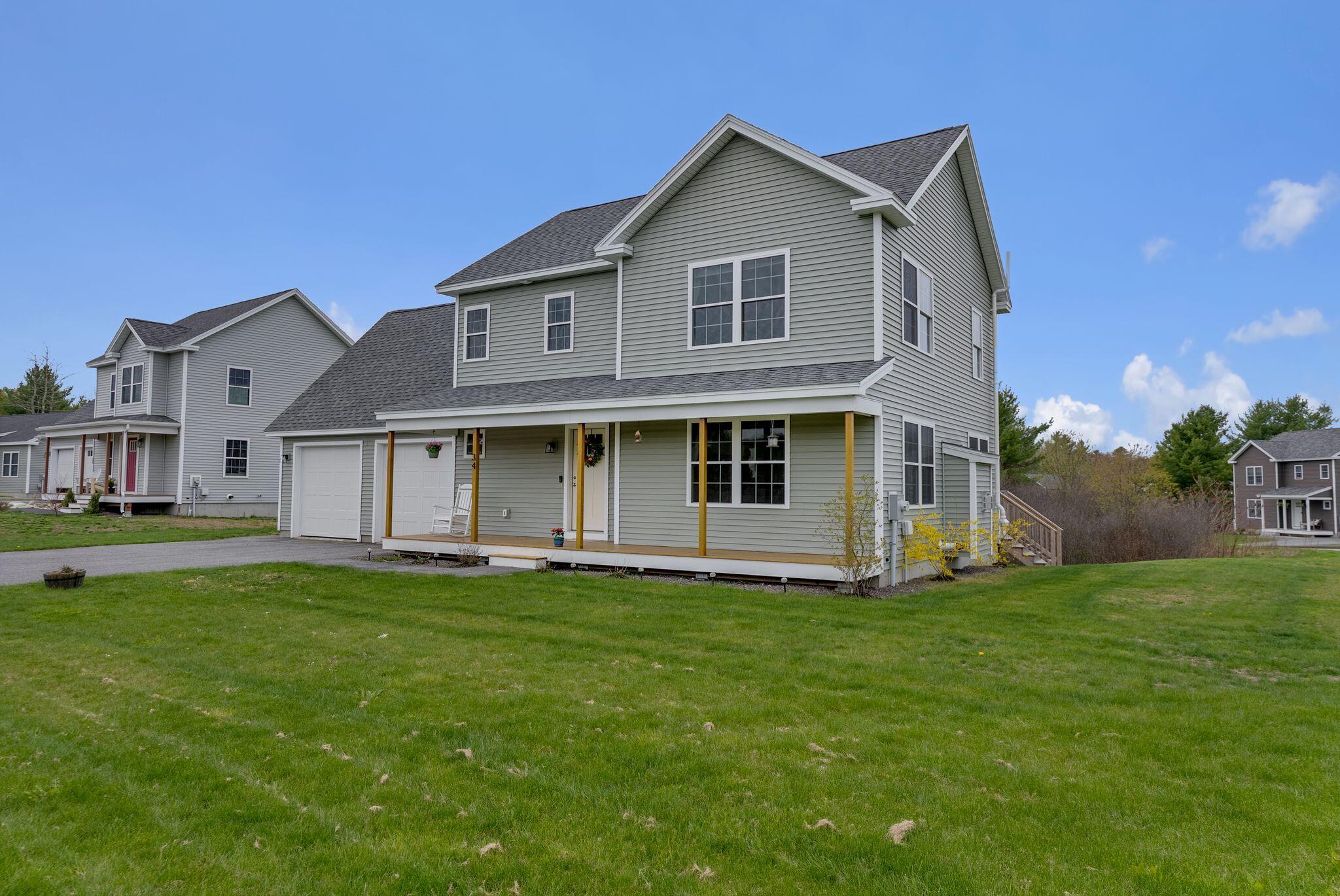 26 Stillwater Drive 34