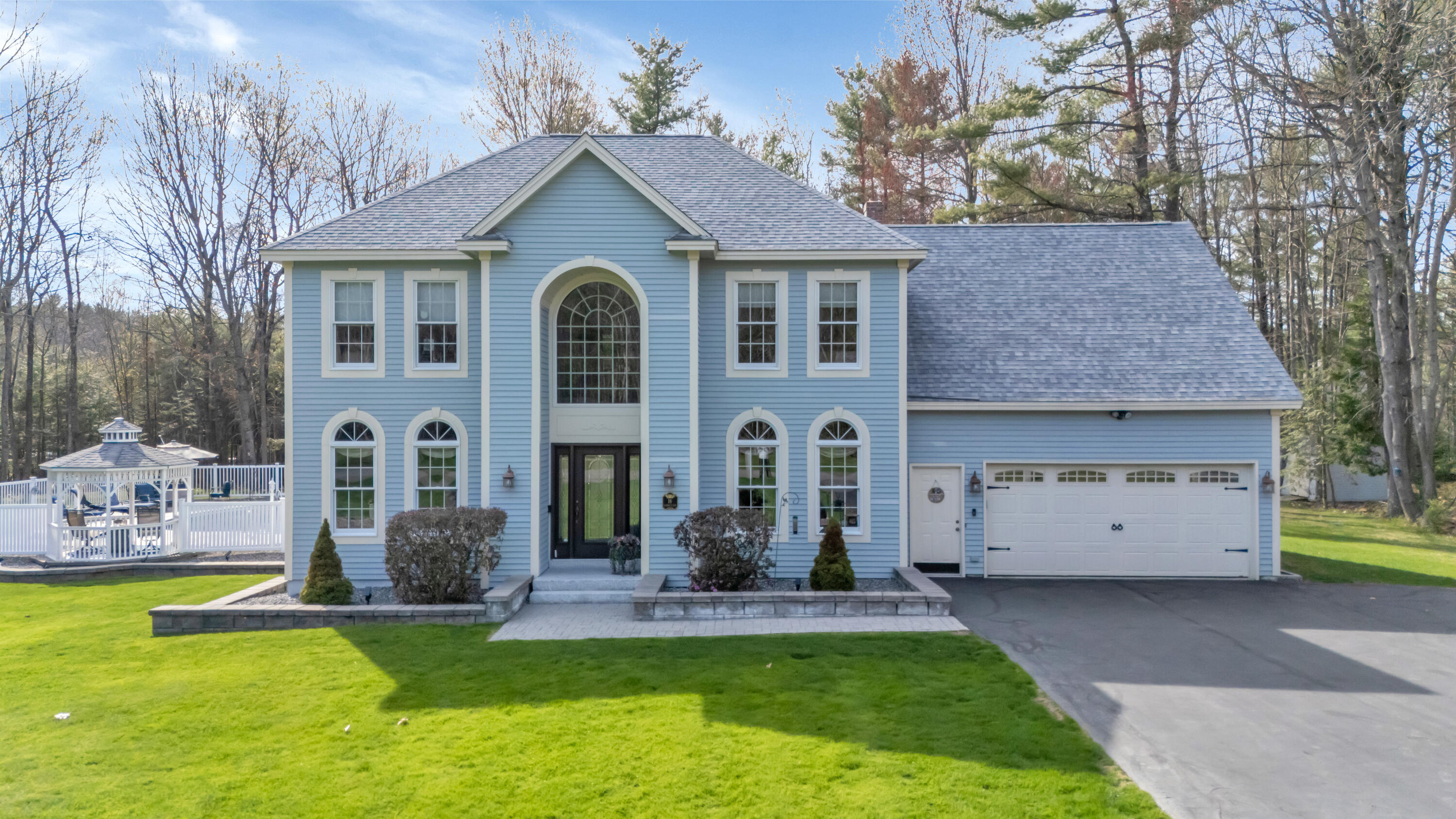 16 Caldwell Circle