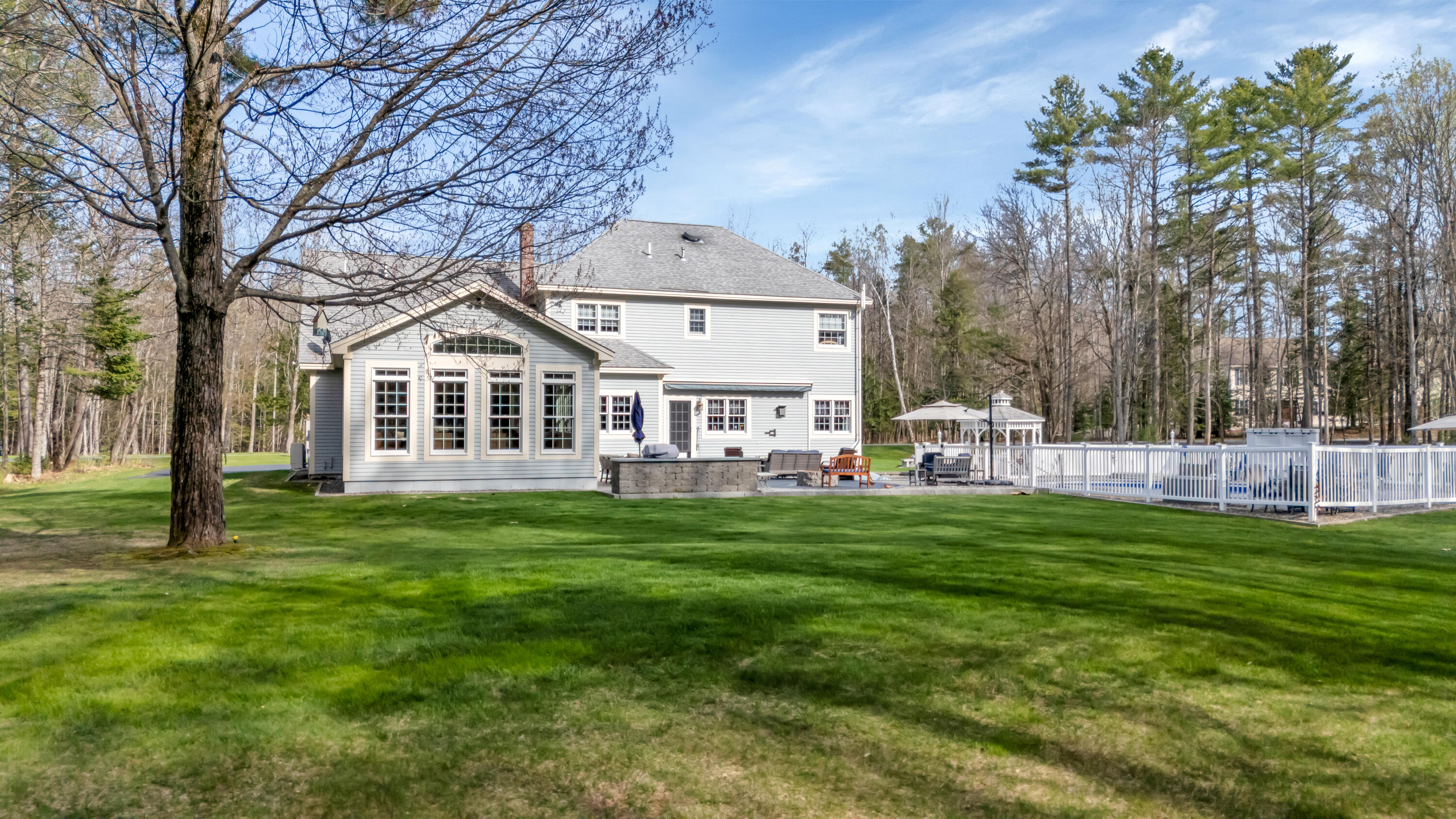 16 Caldwell Circle