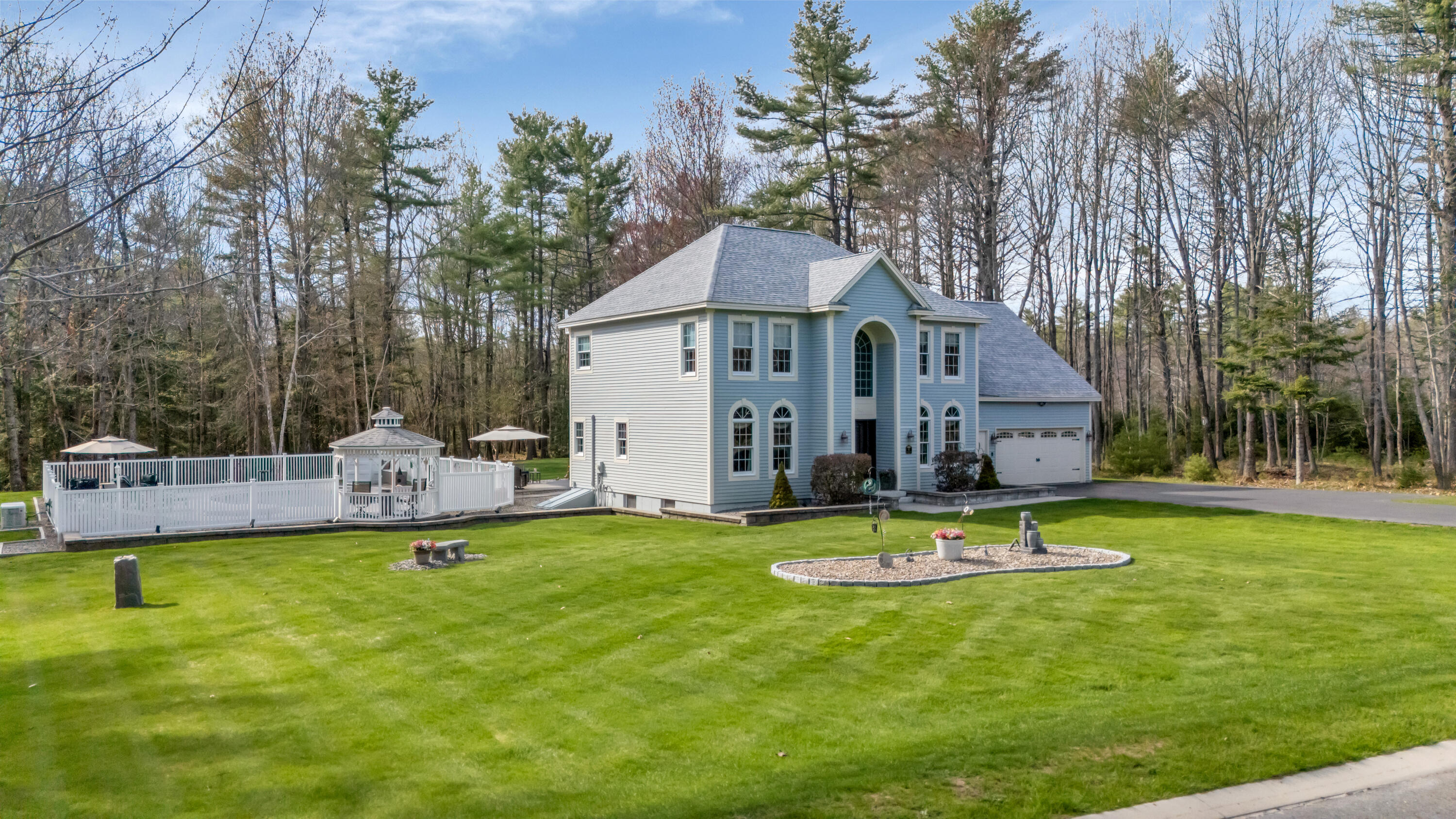 16 Caldwell Circle