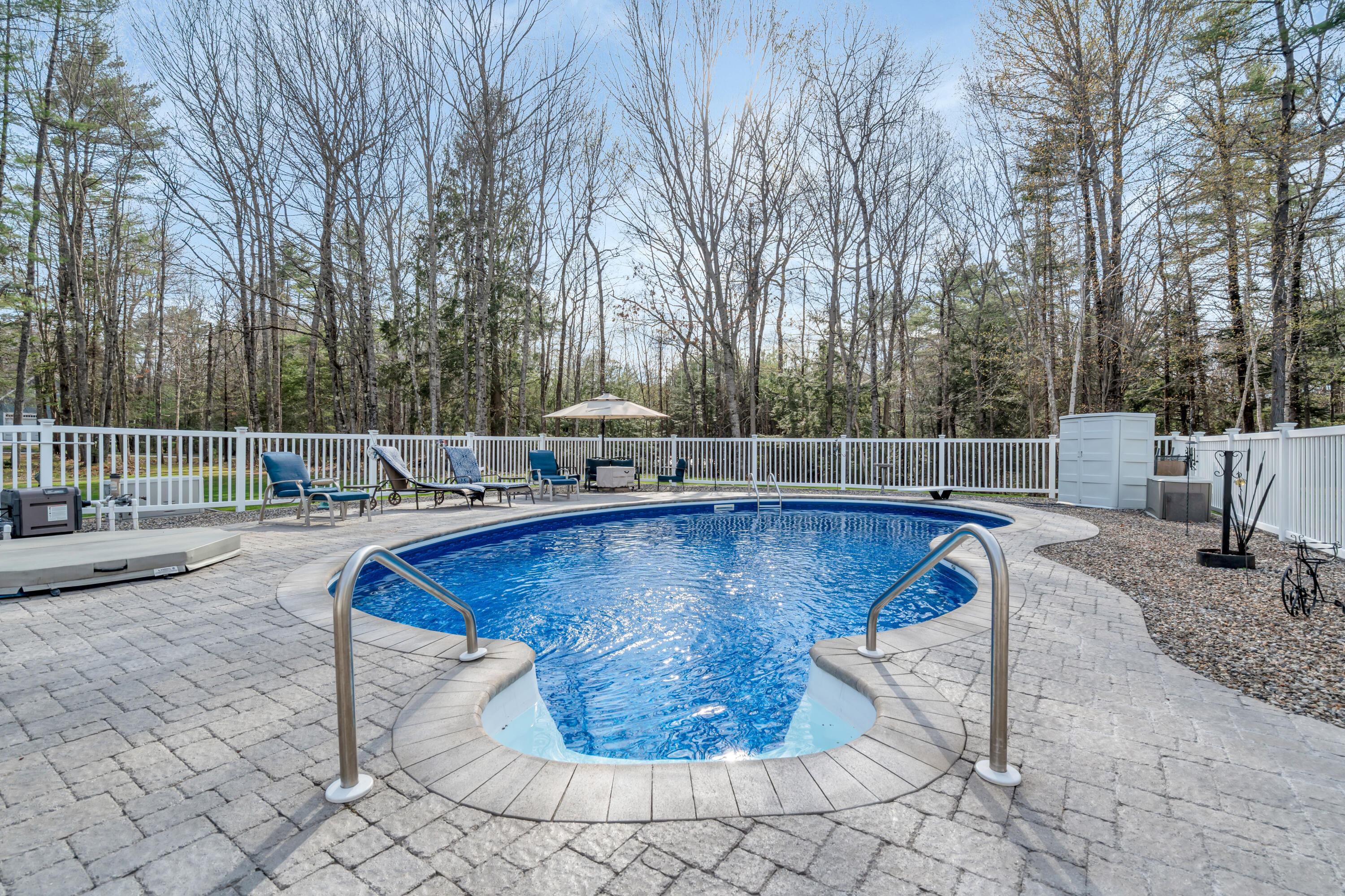 16 Caldwell Circle