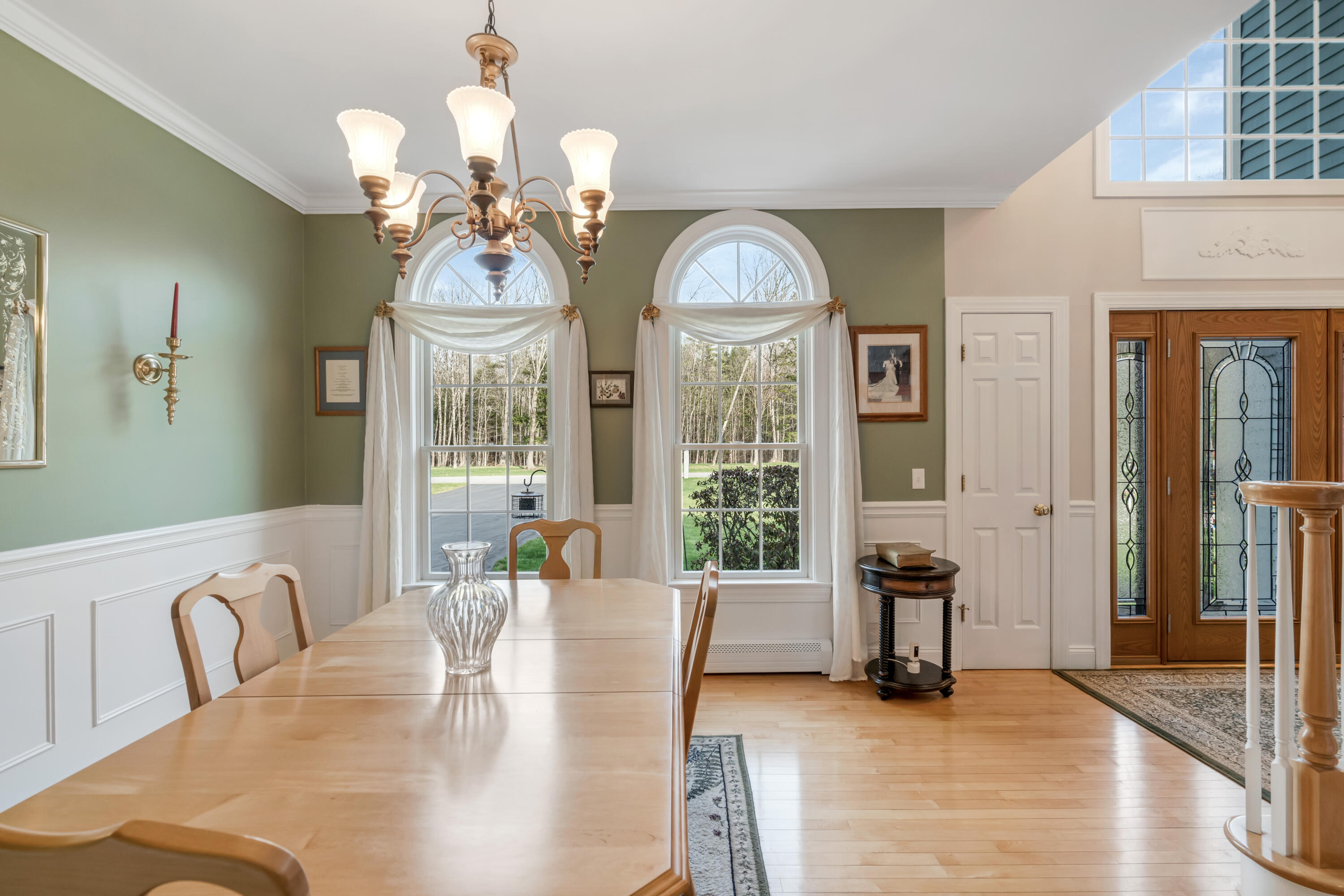16 Caldwell Circle