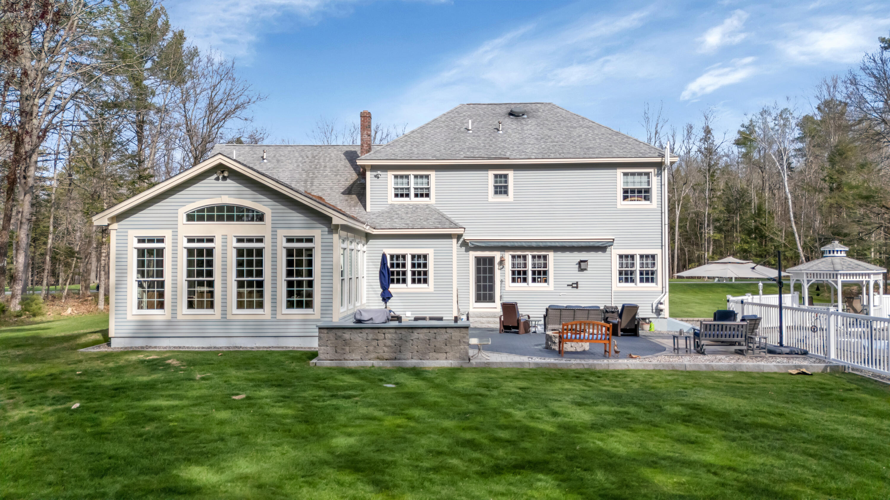 16 Caldwell Circle