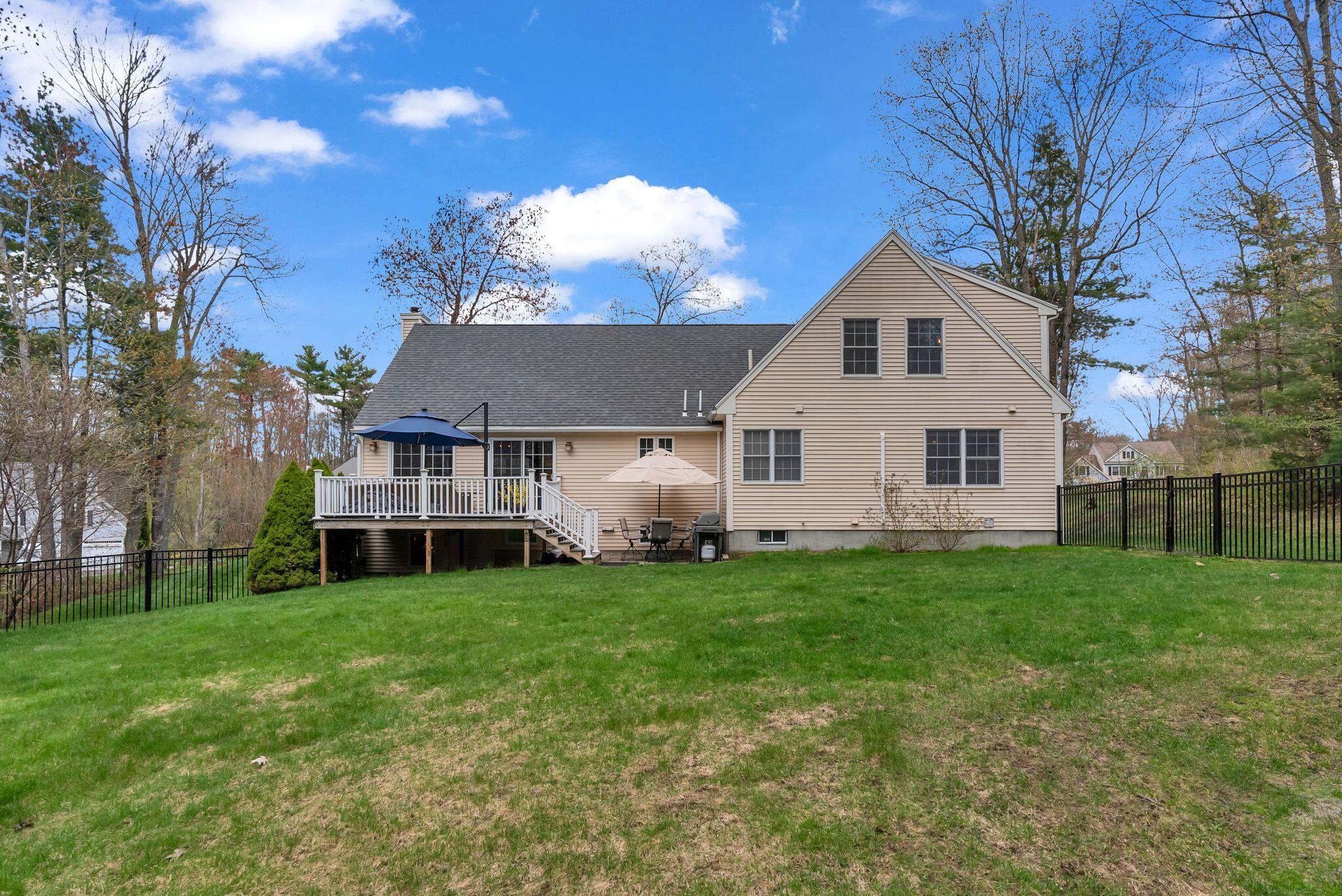 18 Woodspell Road