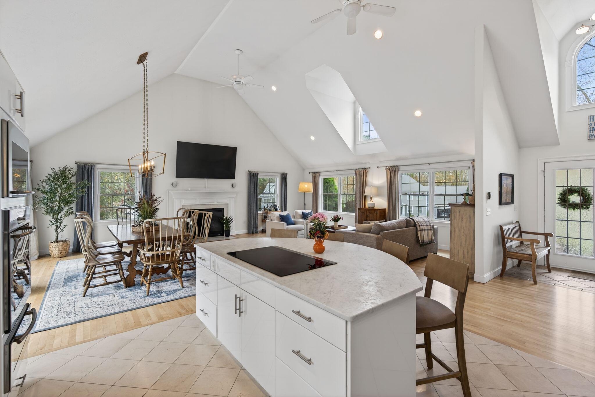 18 Woodspell Road
