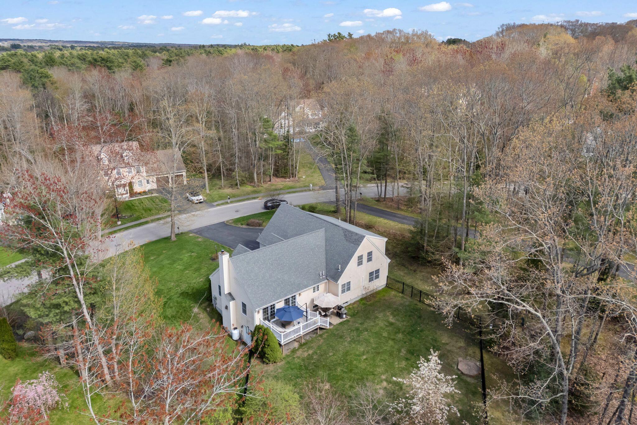 18 Woodspell Road