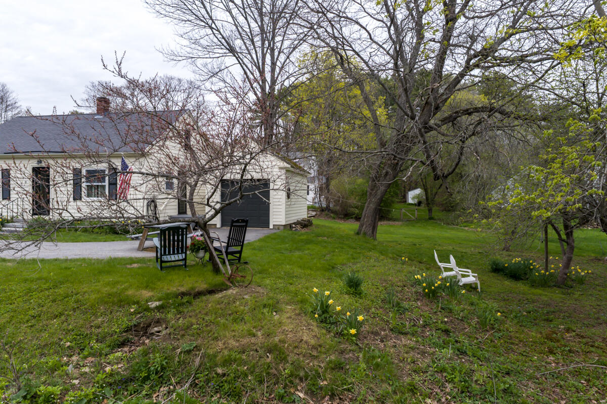 8 Oak Avenue