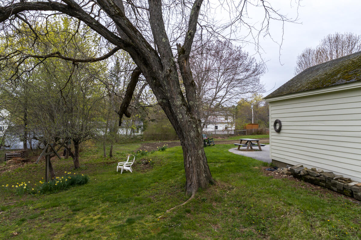 8 Oak Avenue