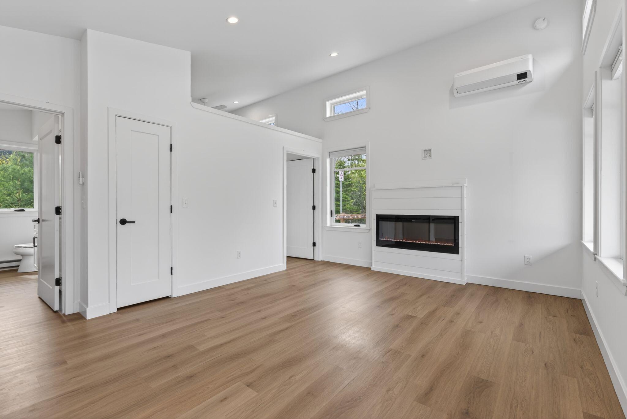 15 Canter Way 4