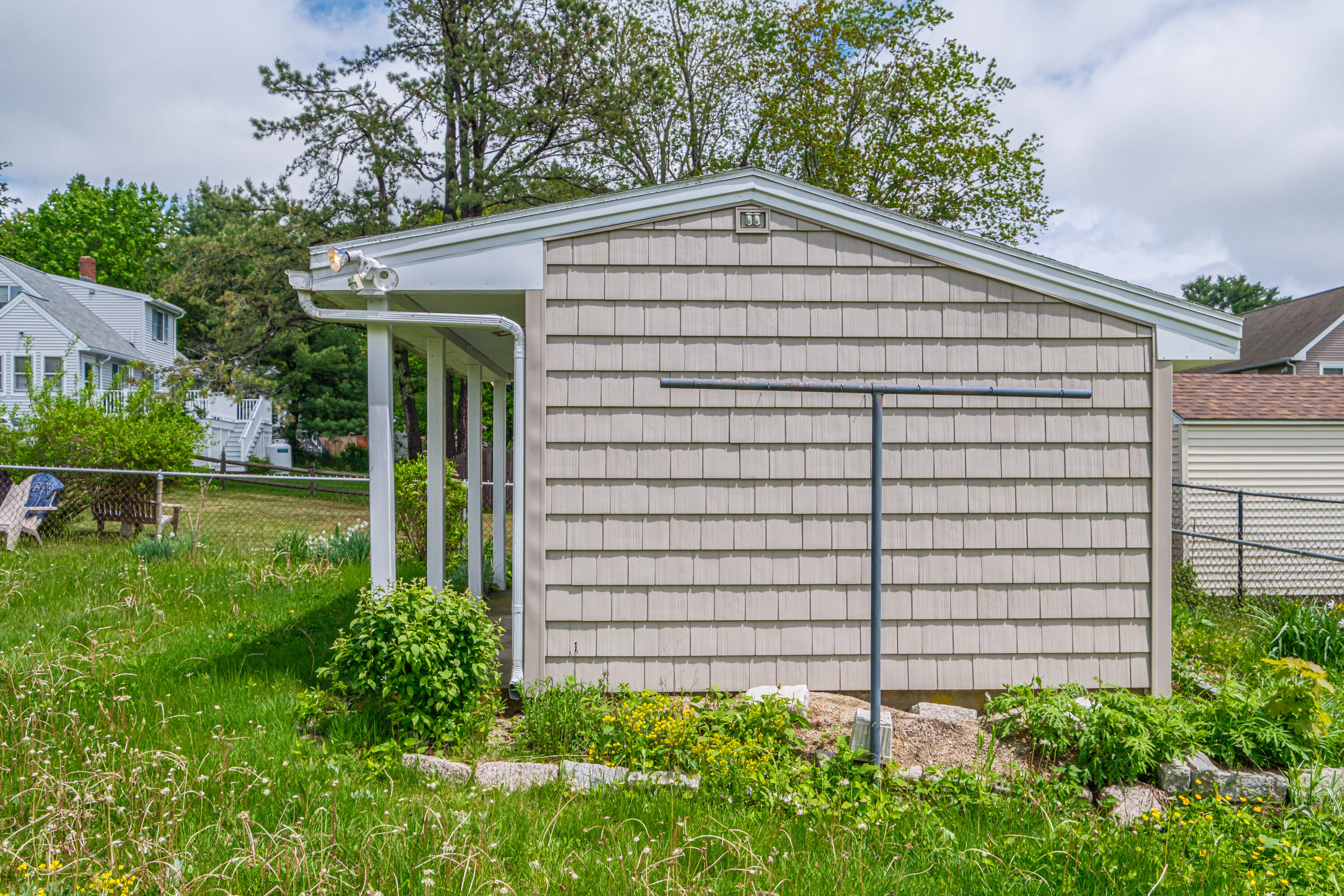 148 Summit Park Avenue