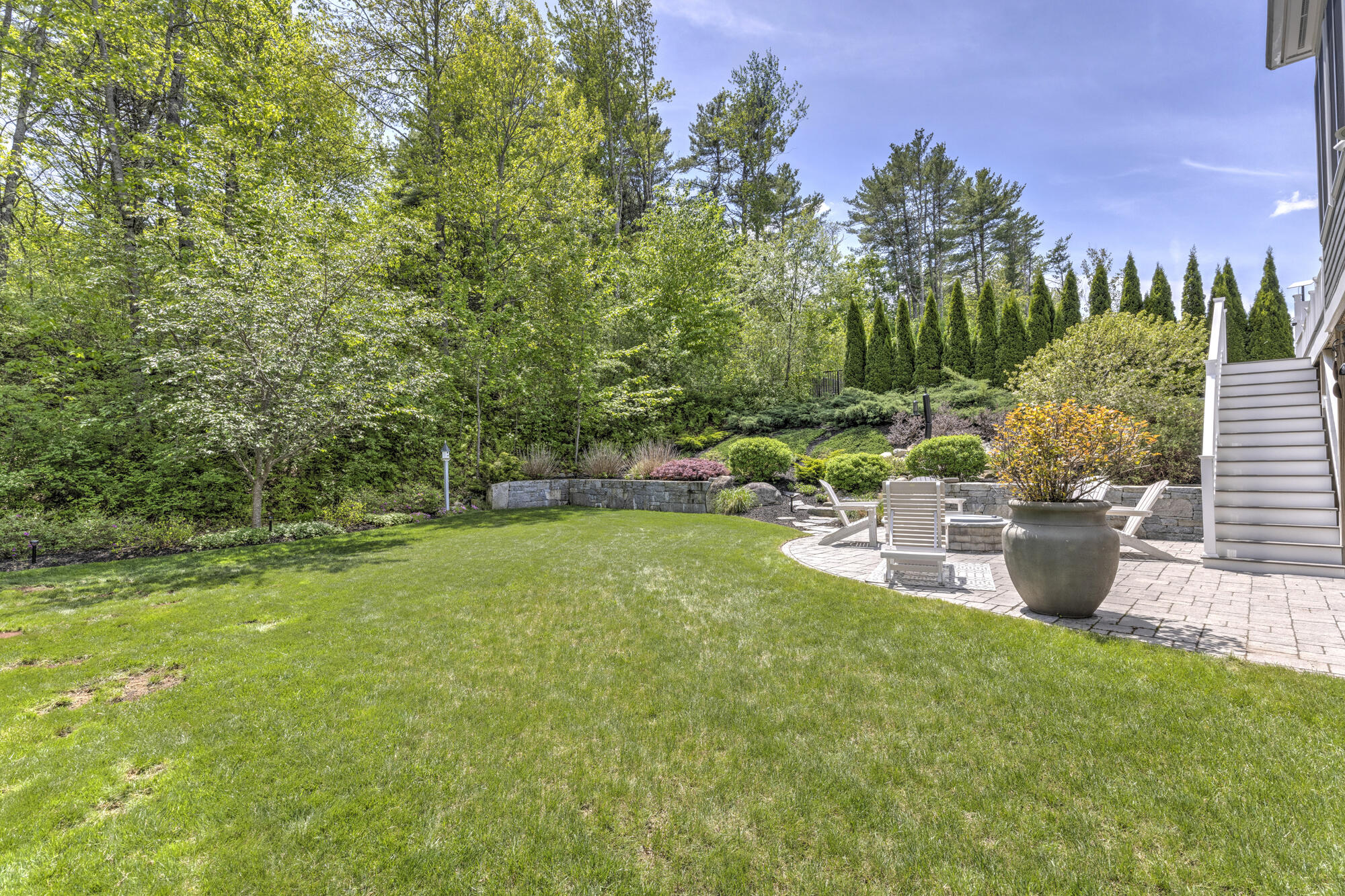 84 Magnolia Lane