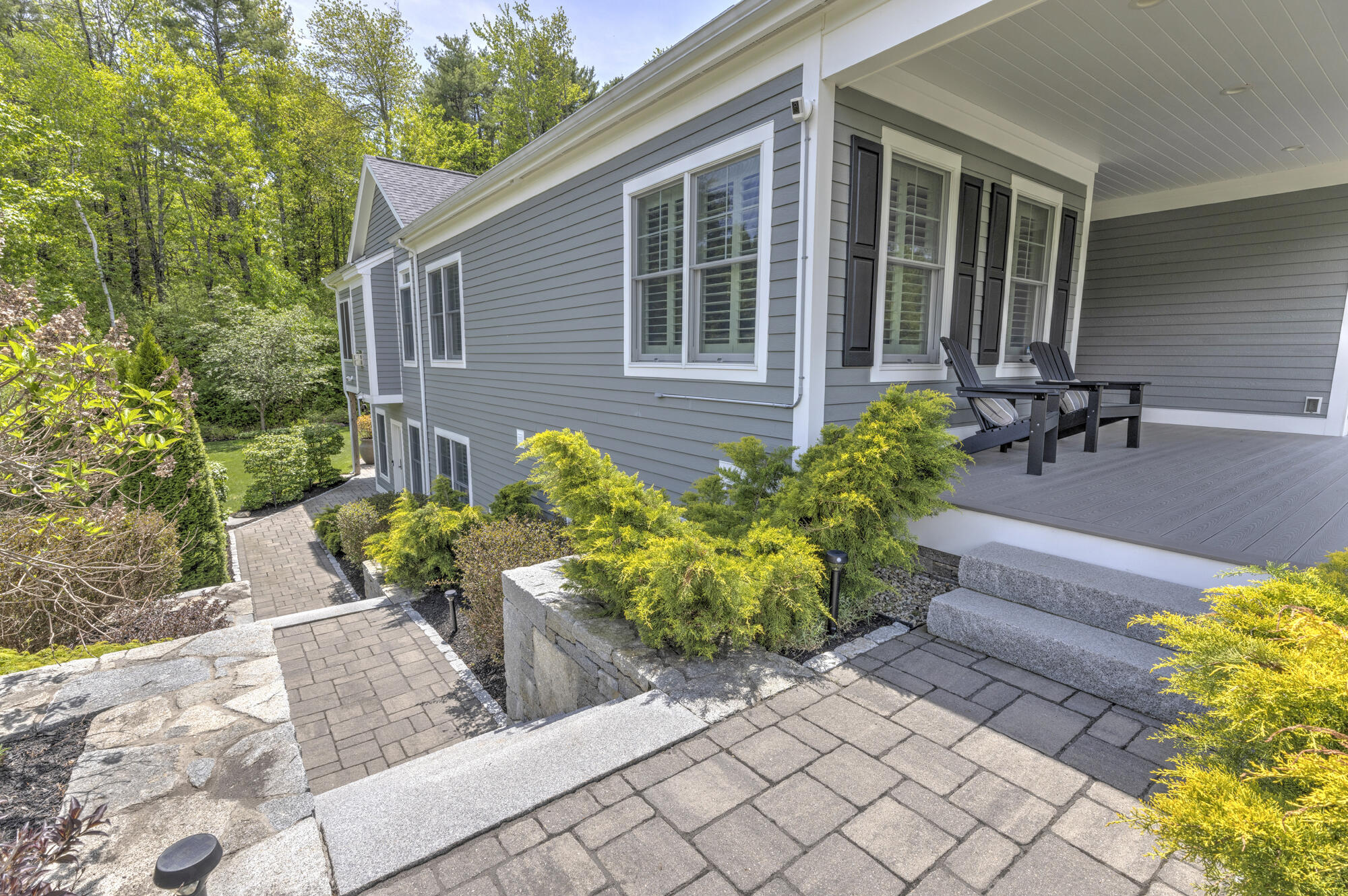 84 Magnolia Lane