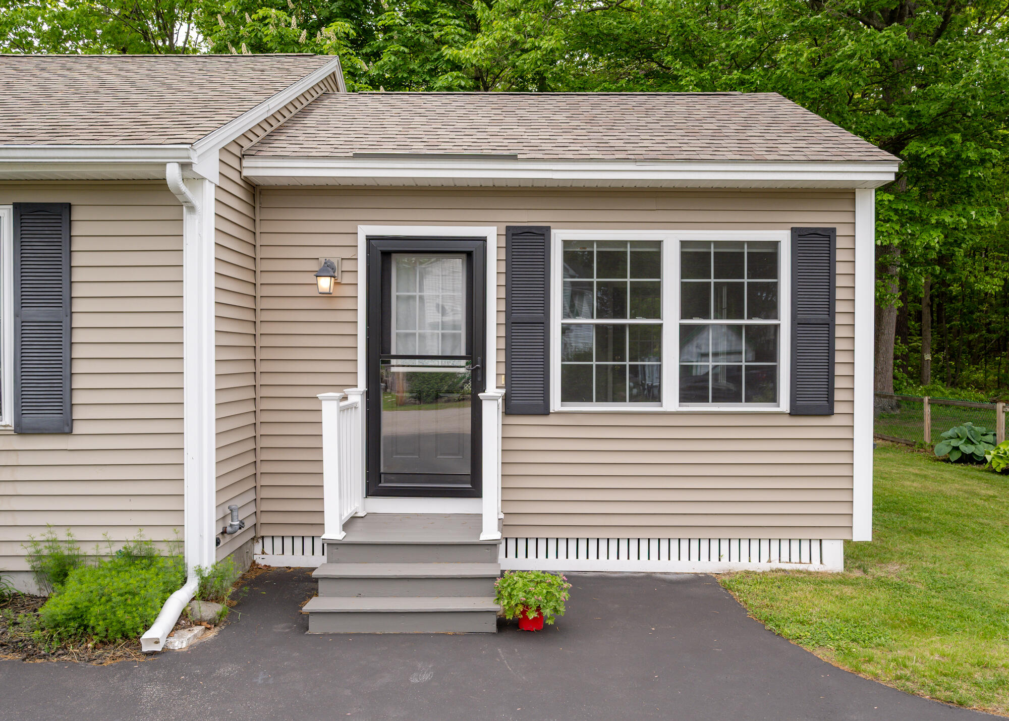50 Glenwood Avenue