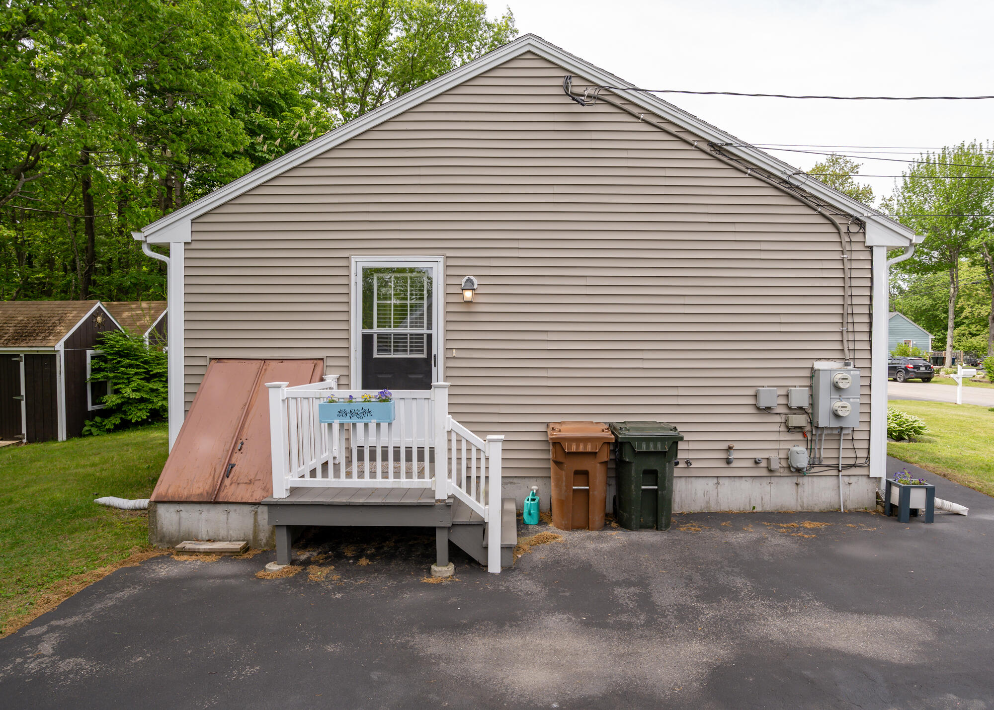 50 Glenwood Avenue
