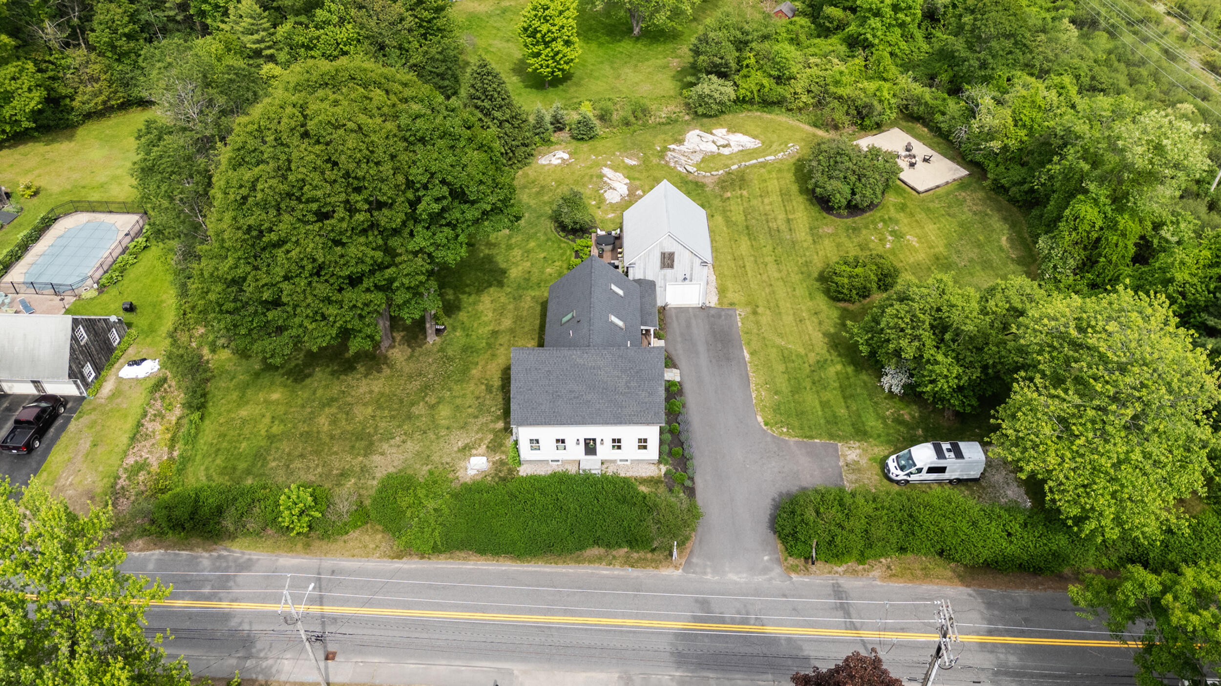 492 W Elm Street
