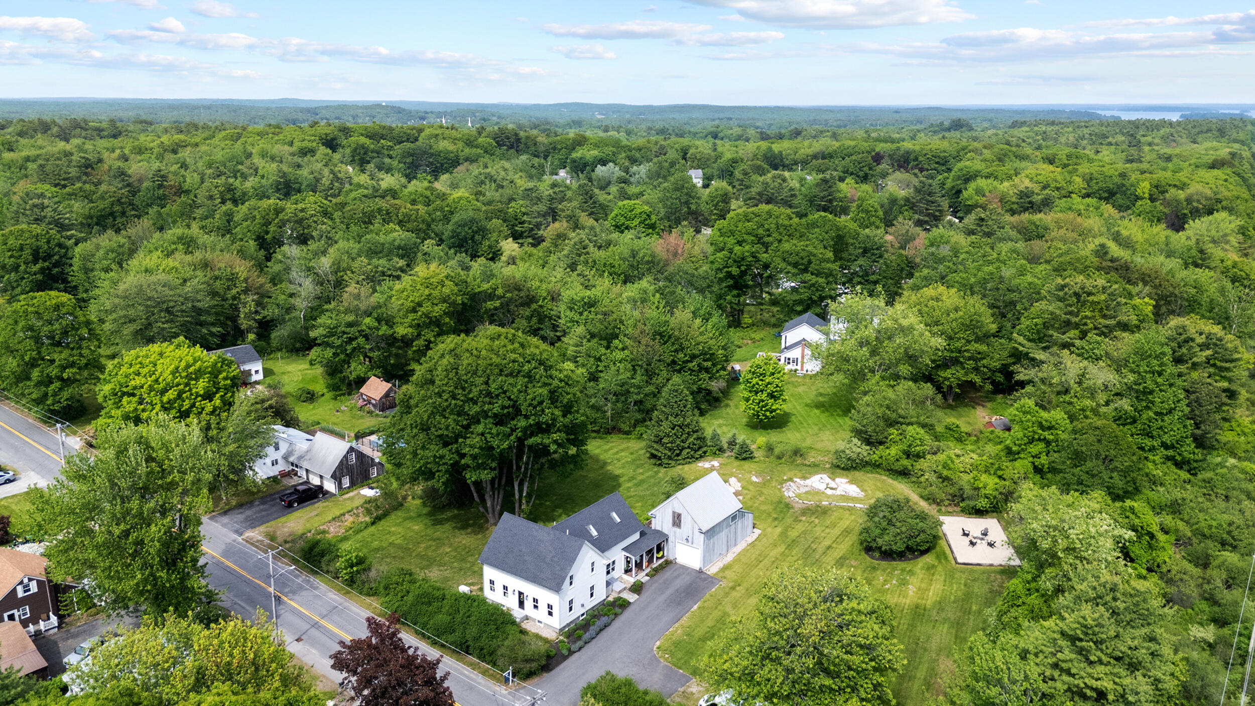 492 W Elm Street