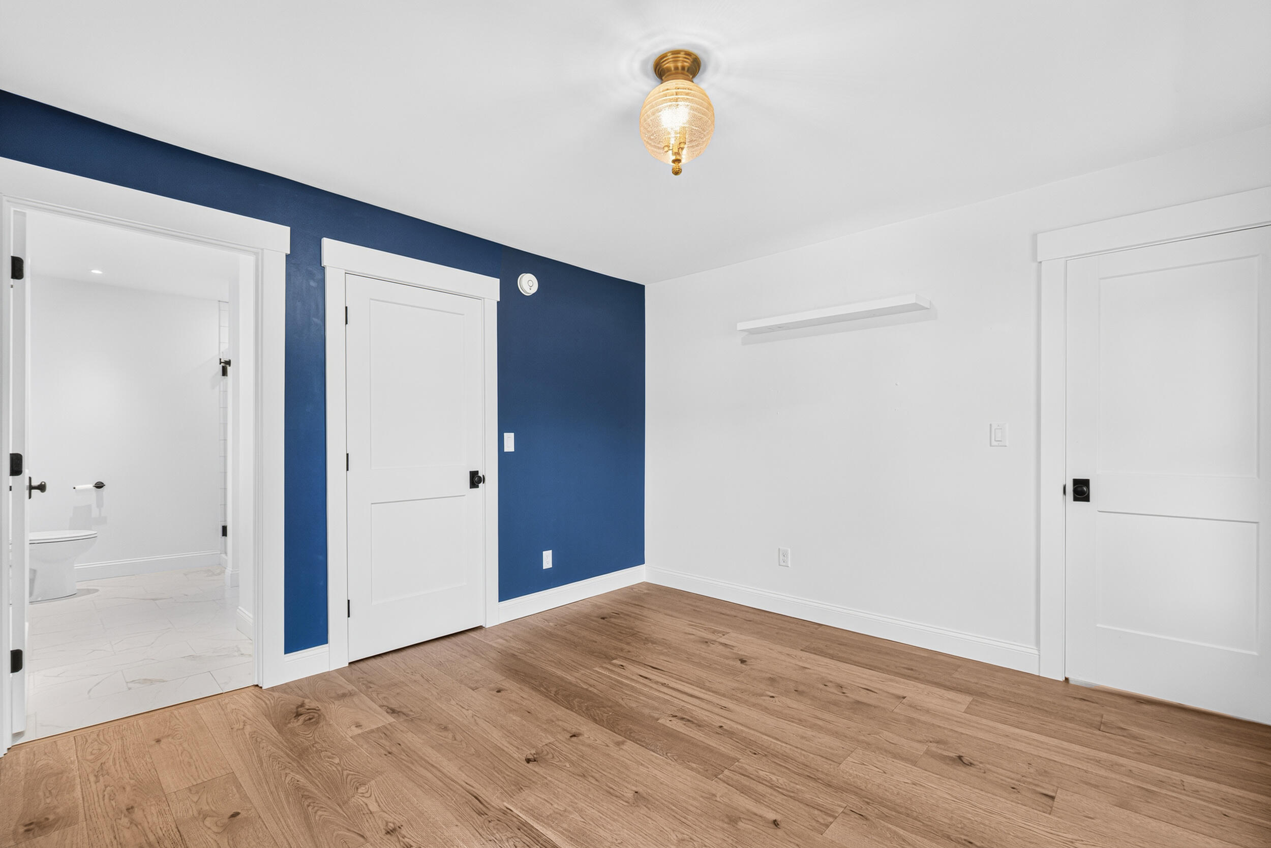 492 W Elm Street