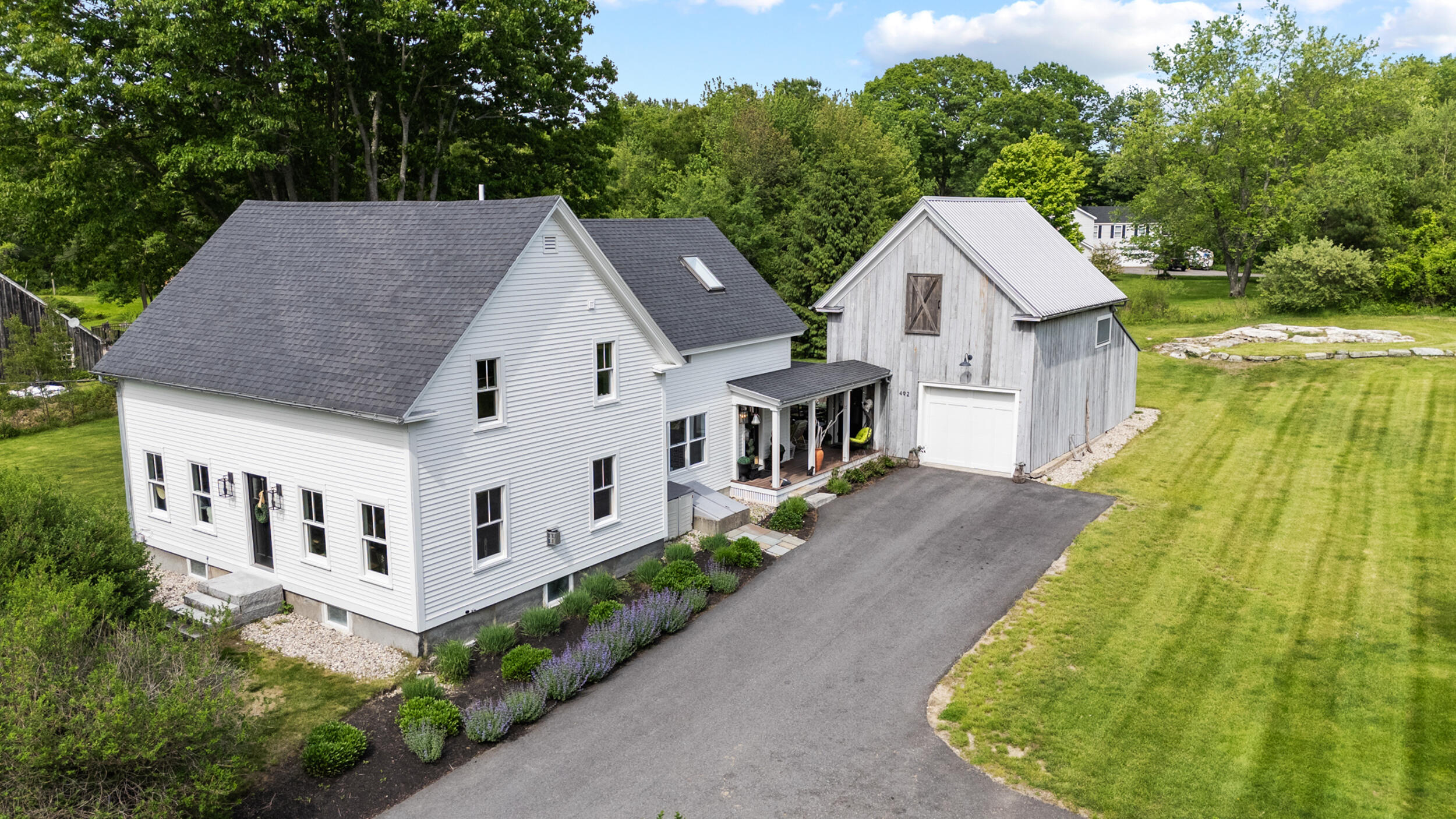 492 W Elm Street