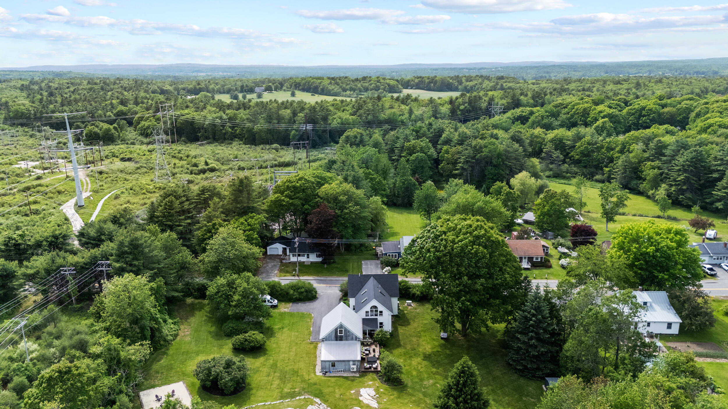 492 W Elm Street