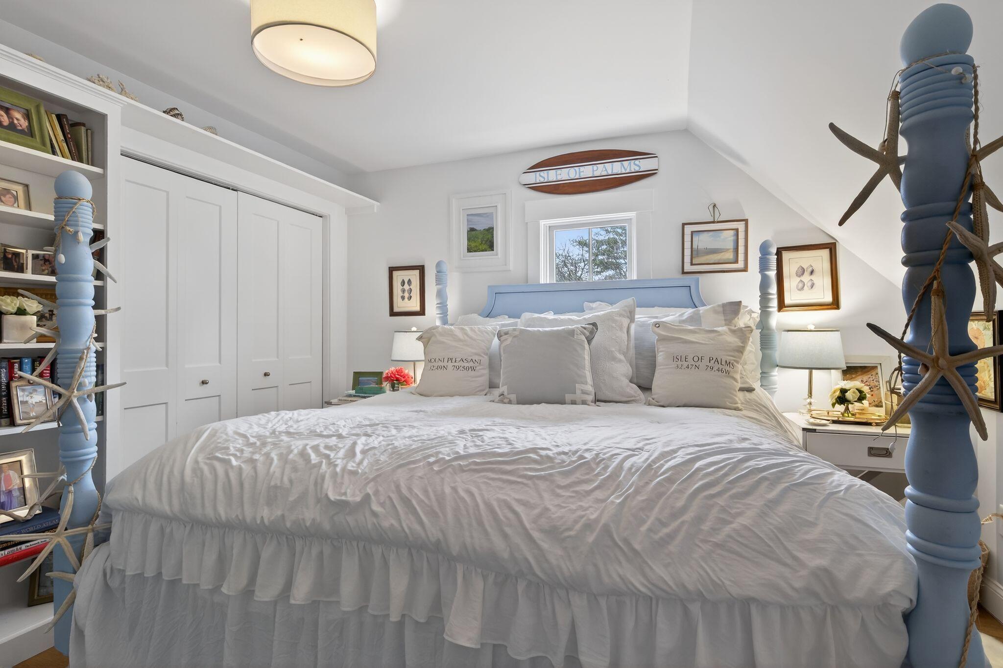 492 W Elm Street