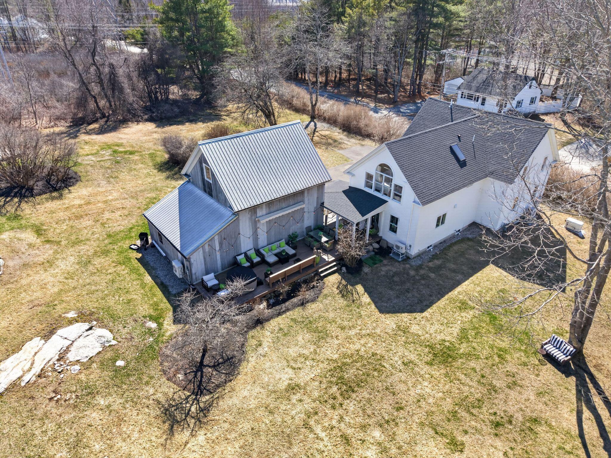 492 W Elm Street