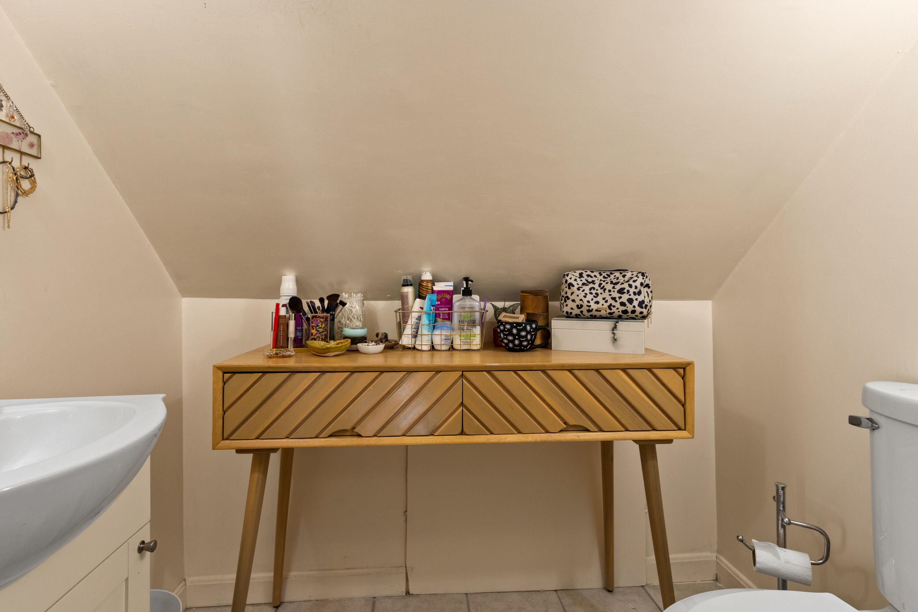 2 Ashbourne Court 2