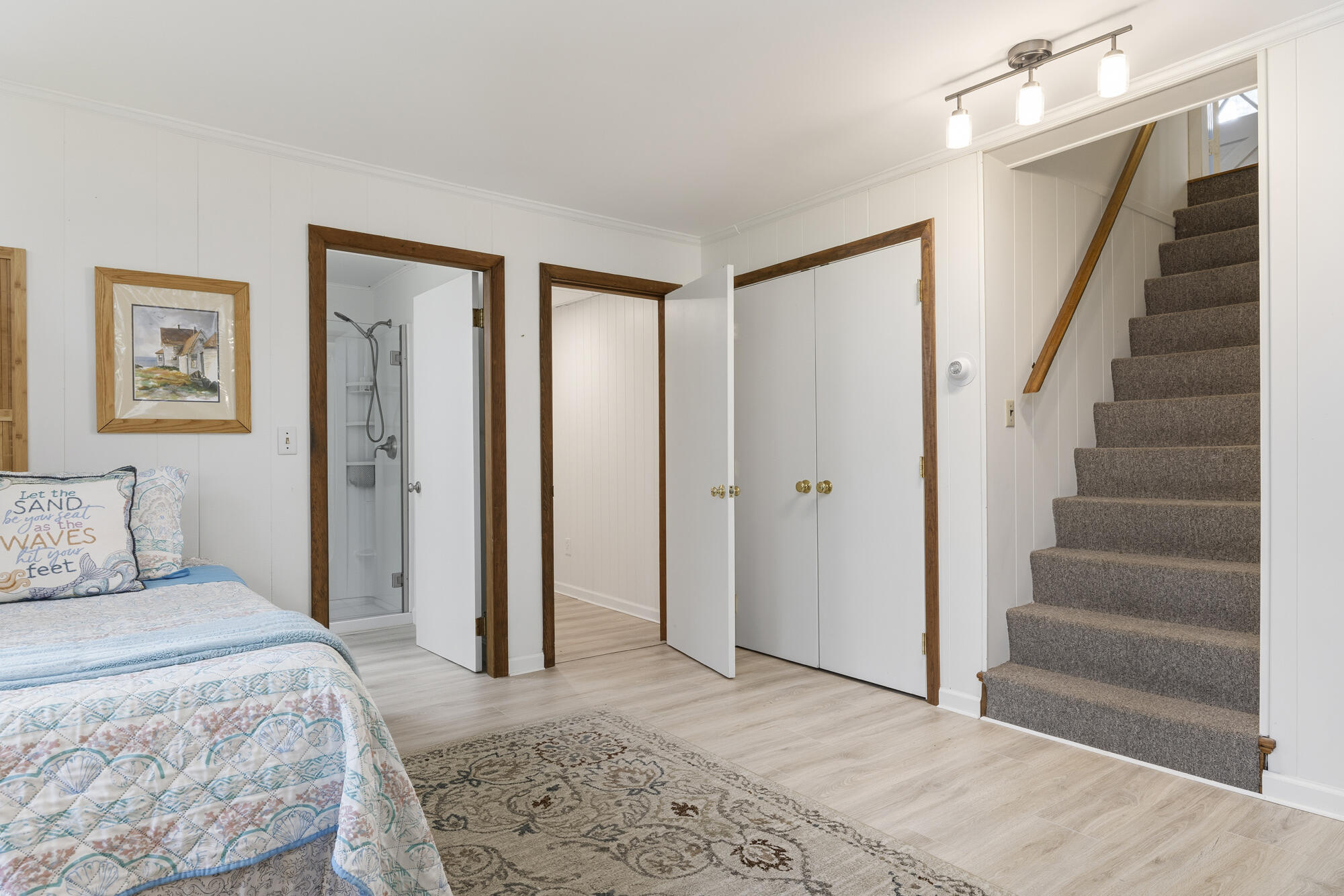 87 Ocean House Road