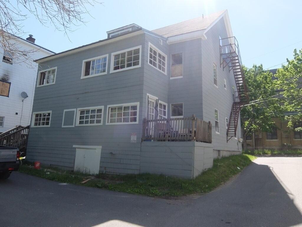 9 Hazel Street
