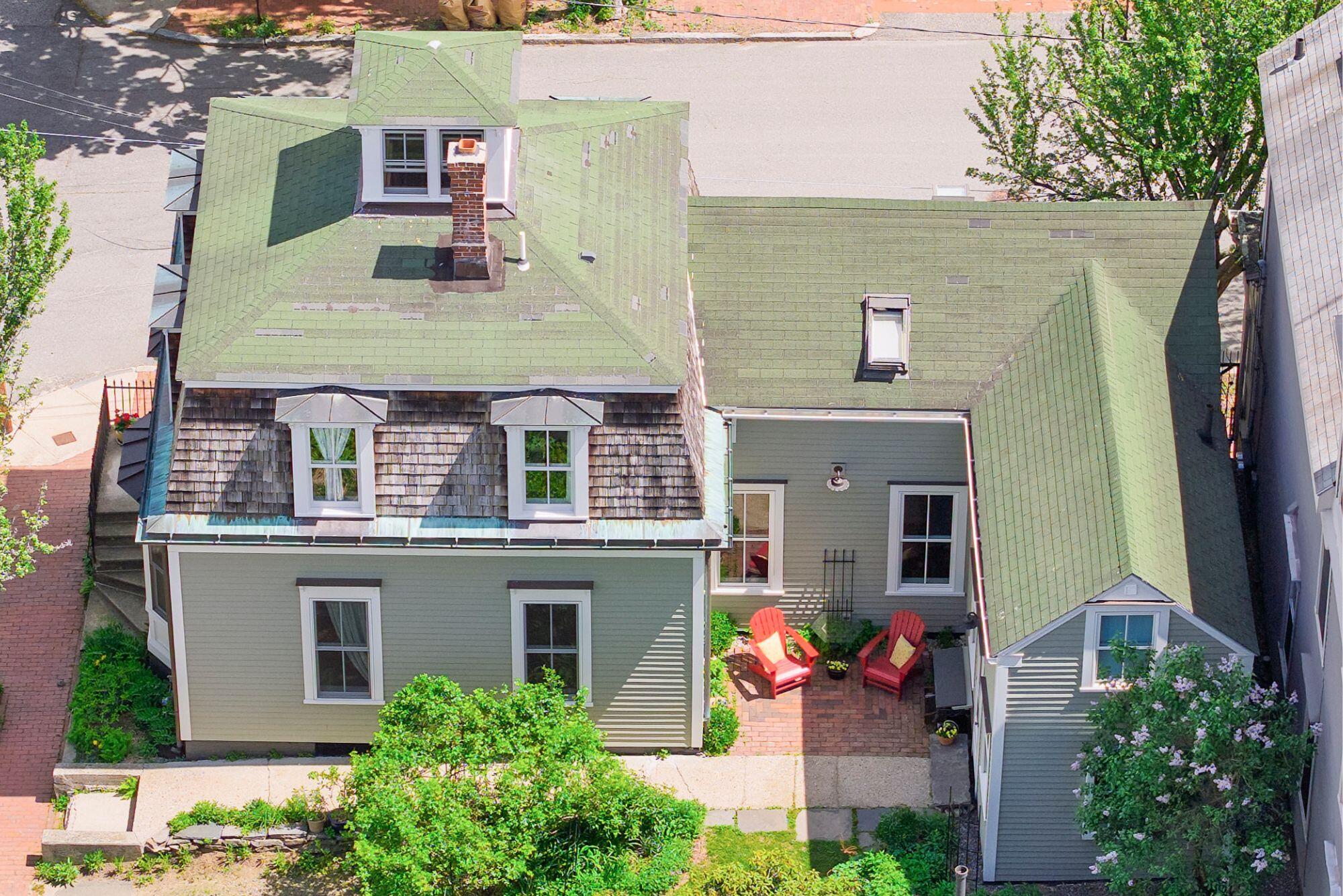 42 Montreal Street