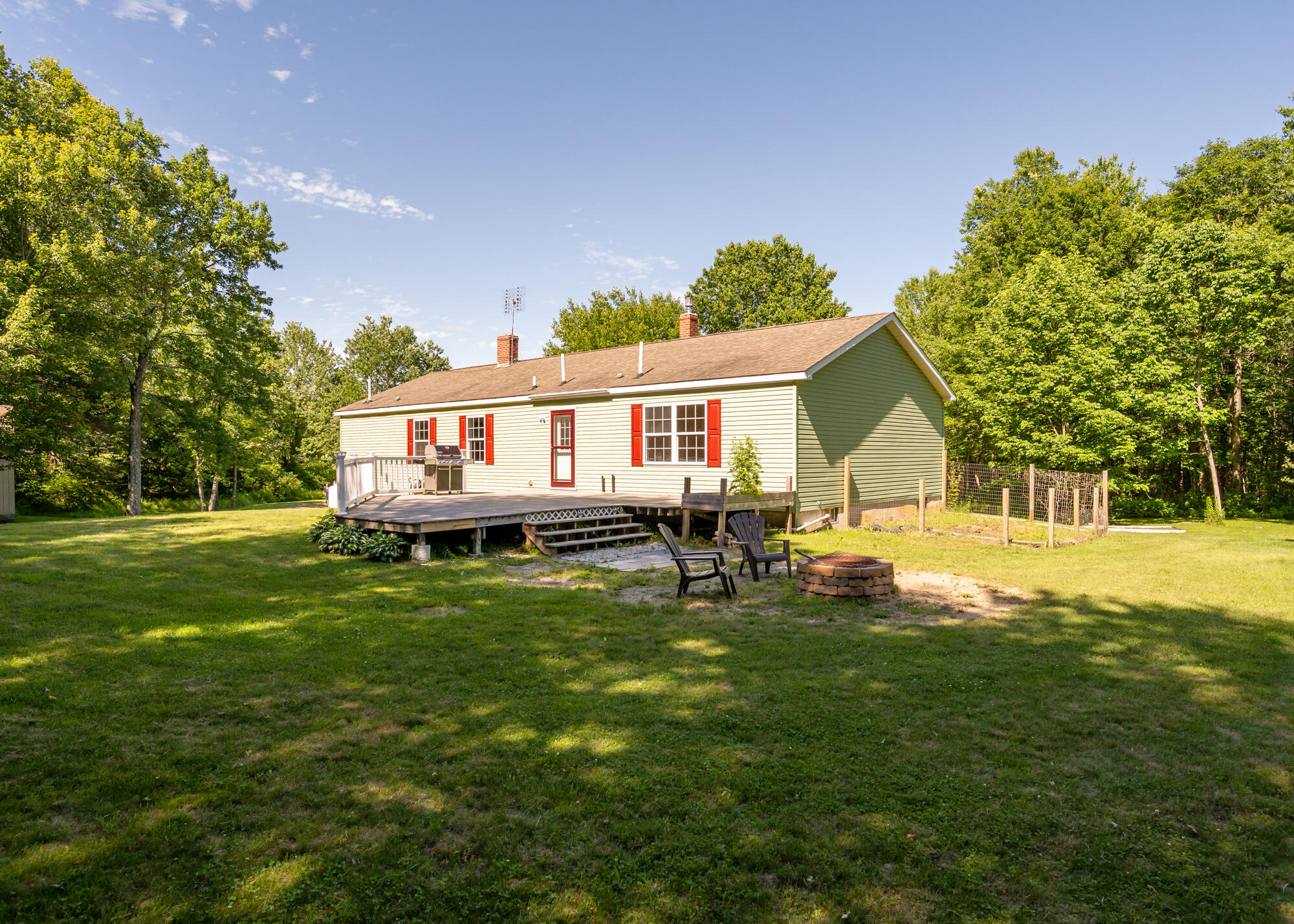 256 Meadow Road