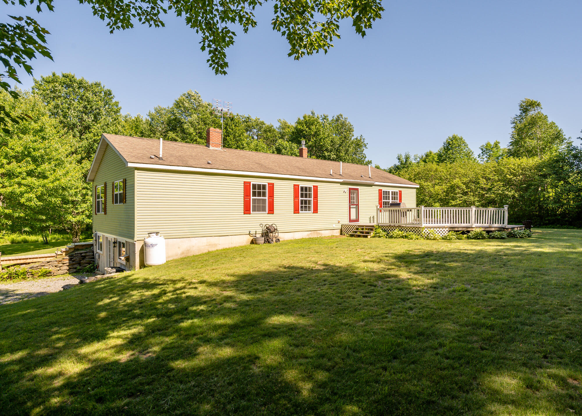 256 Meadow Road