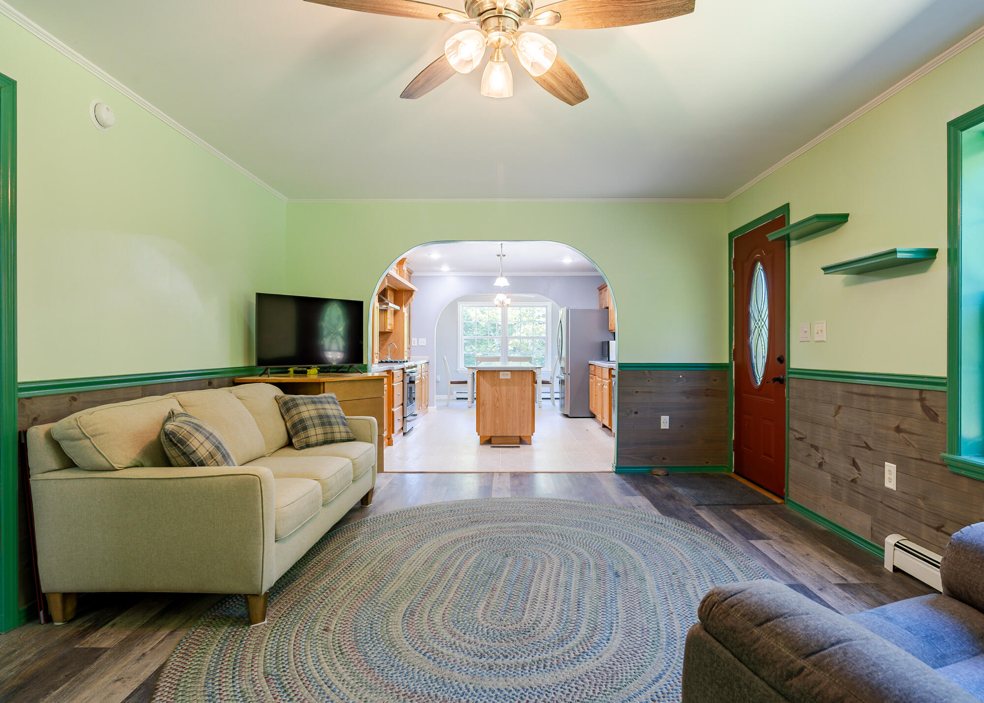 256 Meadow Road