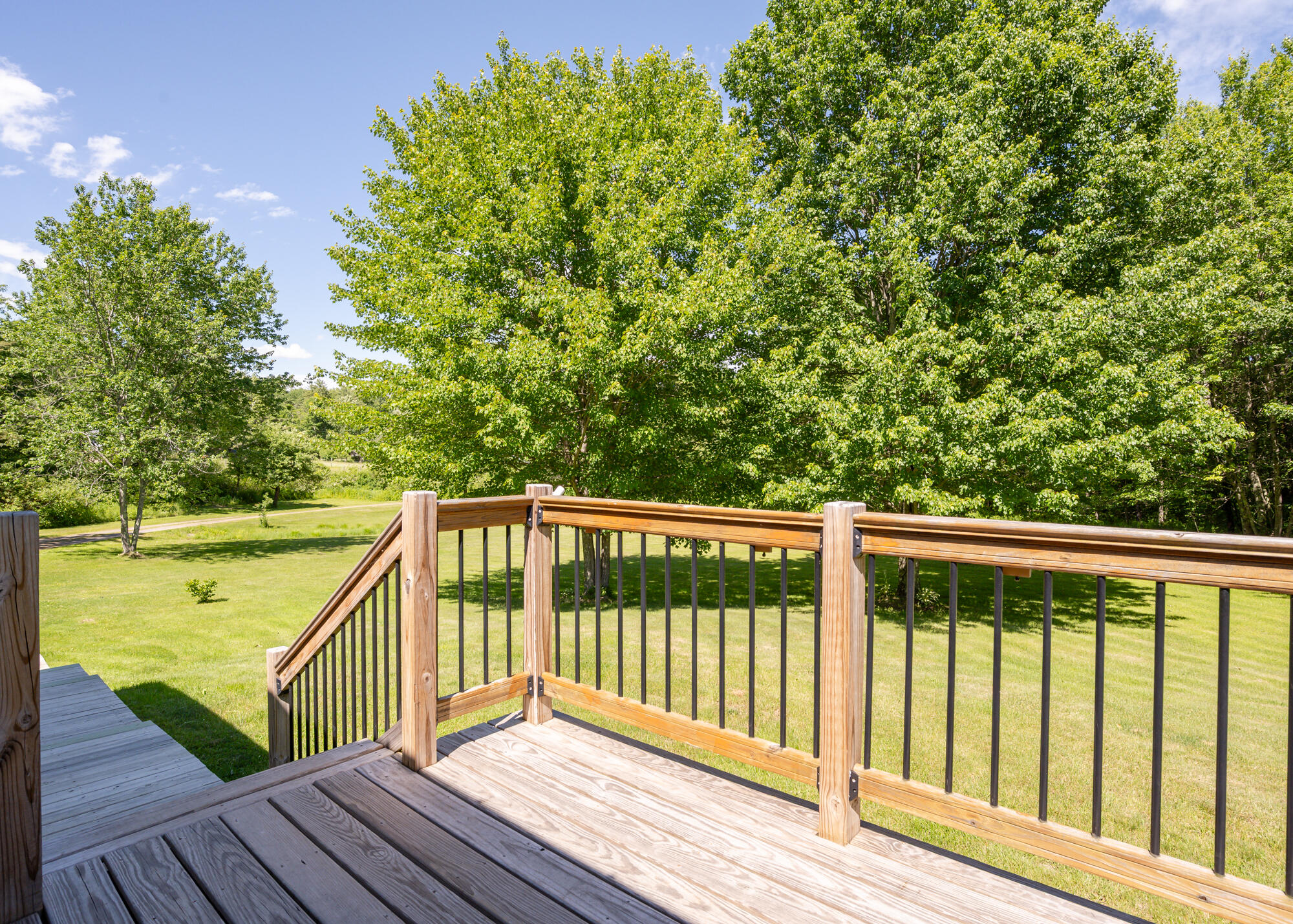 256 Meadow Road