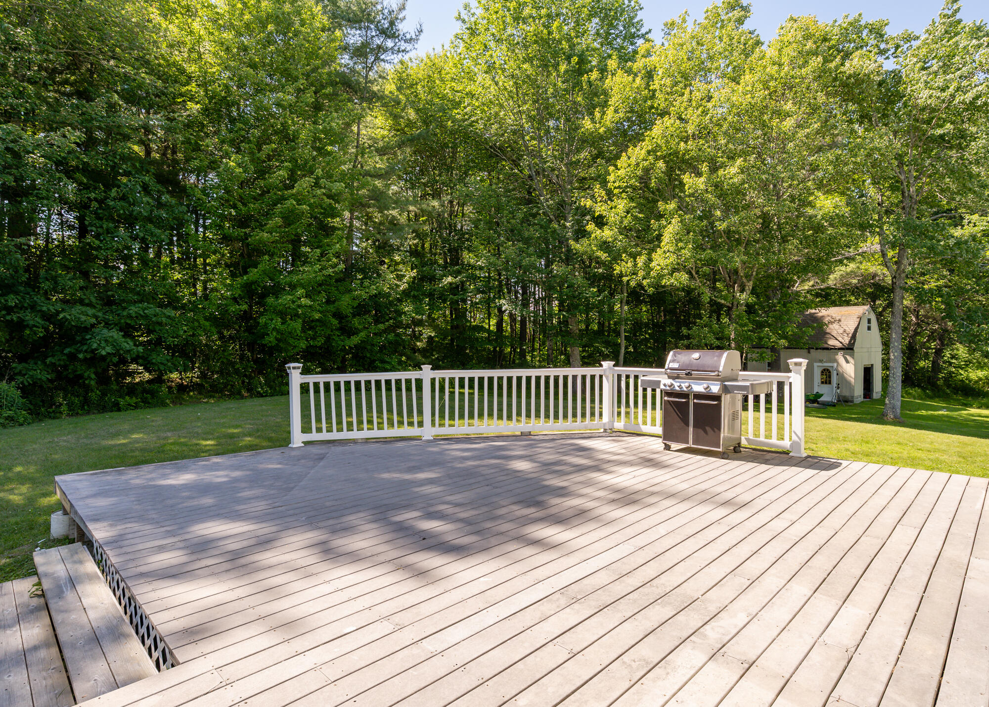 256 Meadow Road