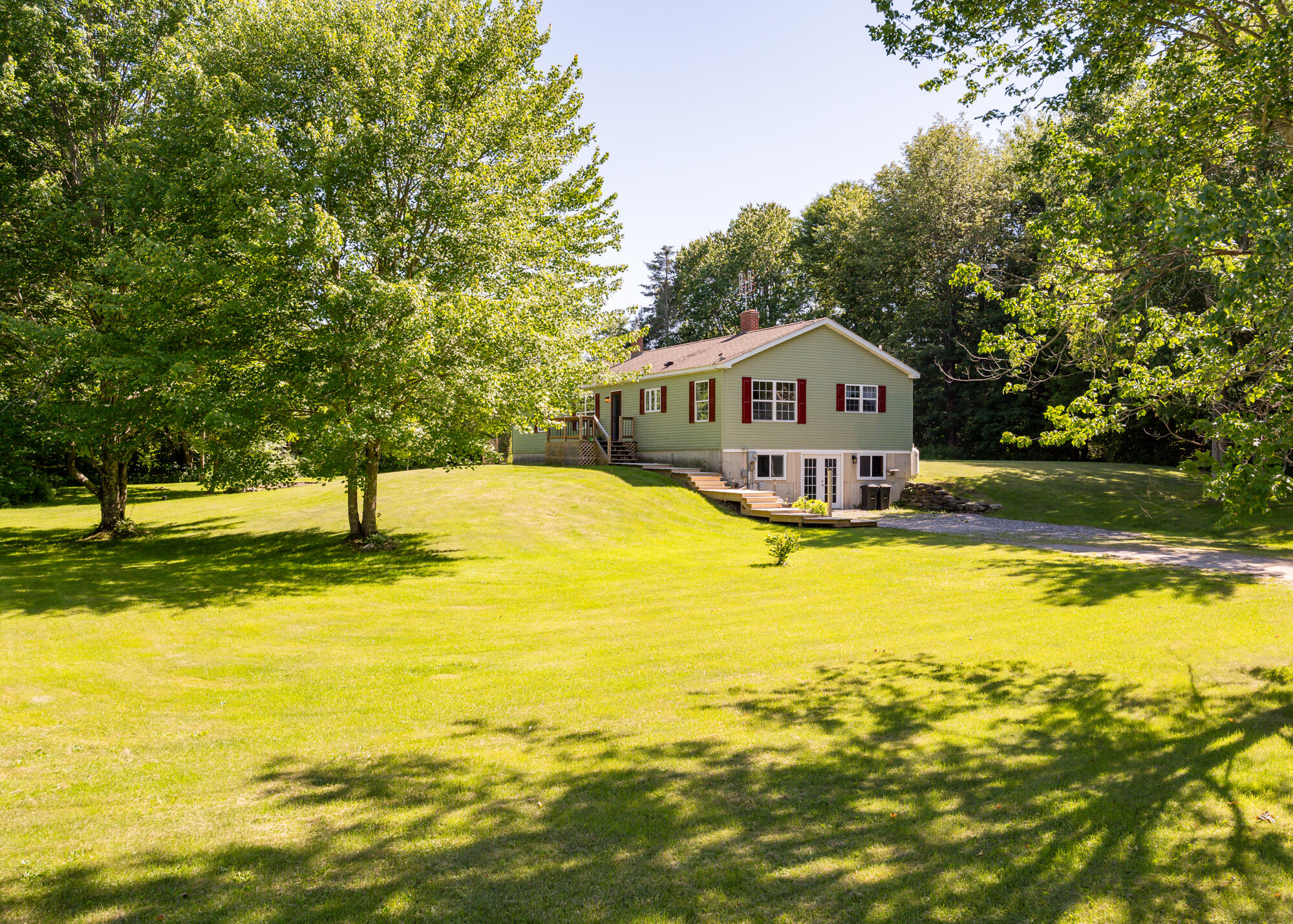 256 Meadow Road