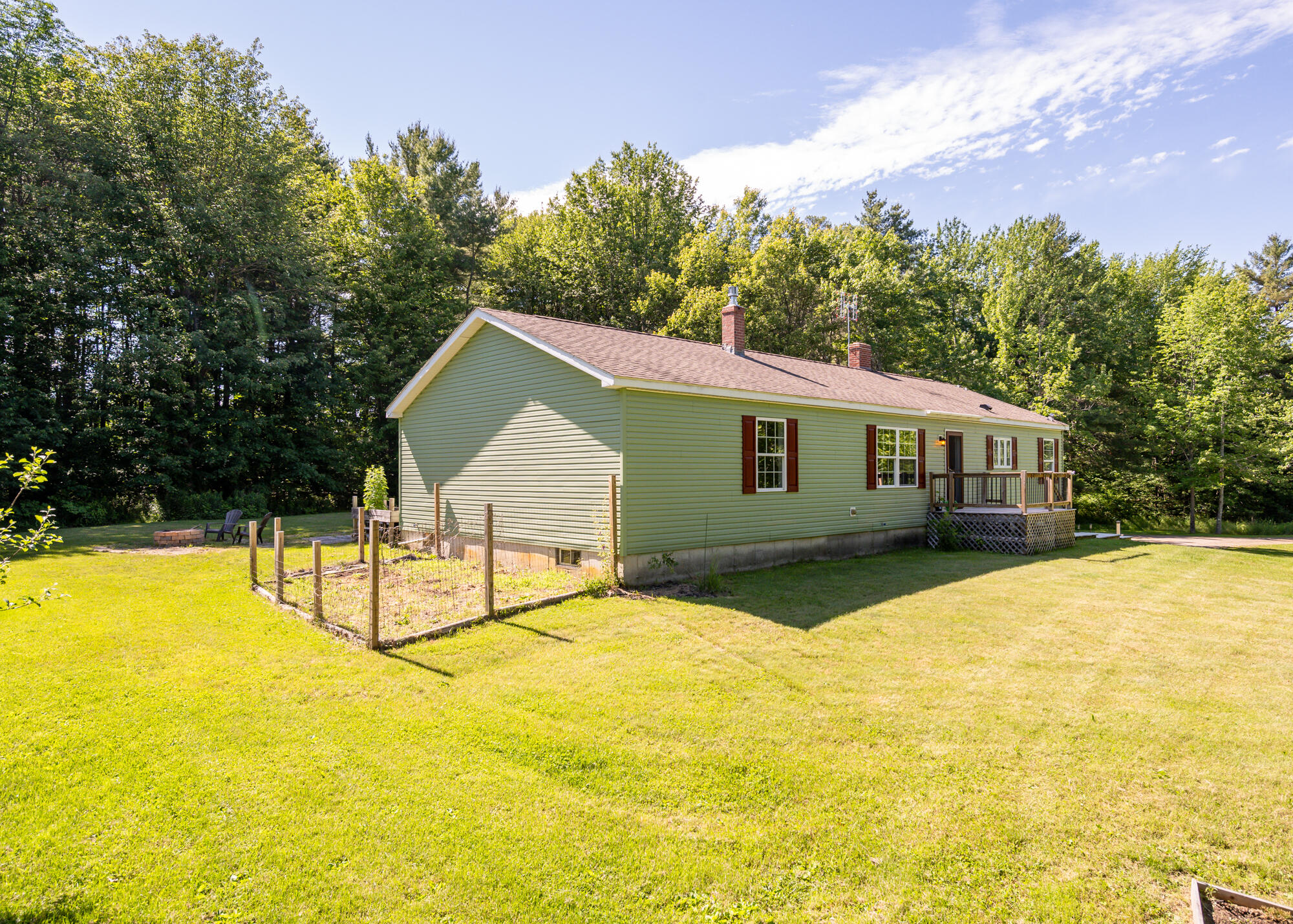 256 Meadow Road