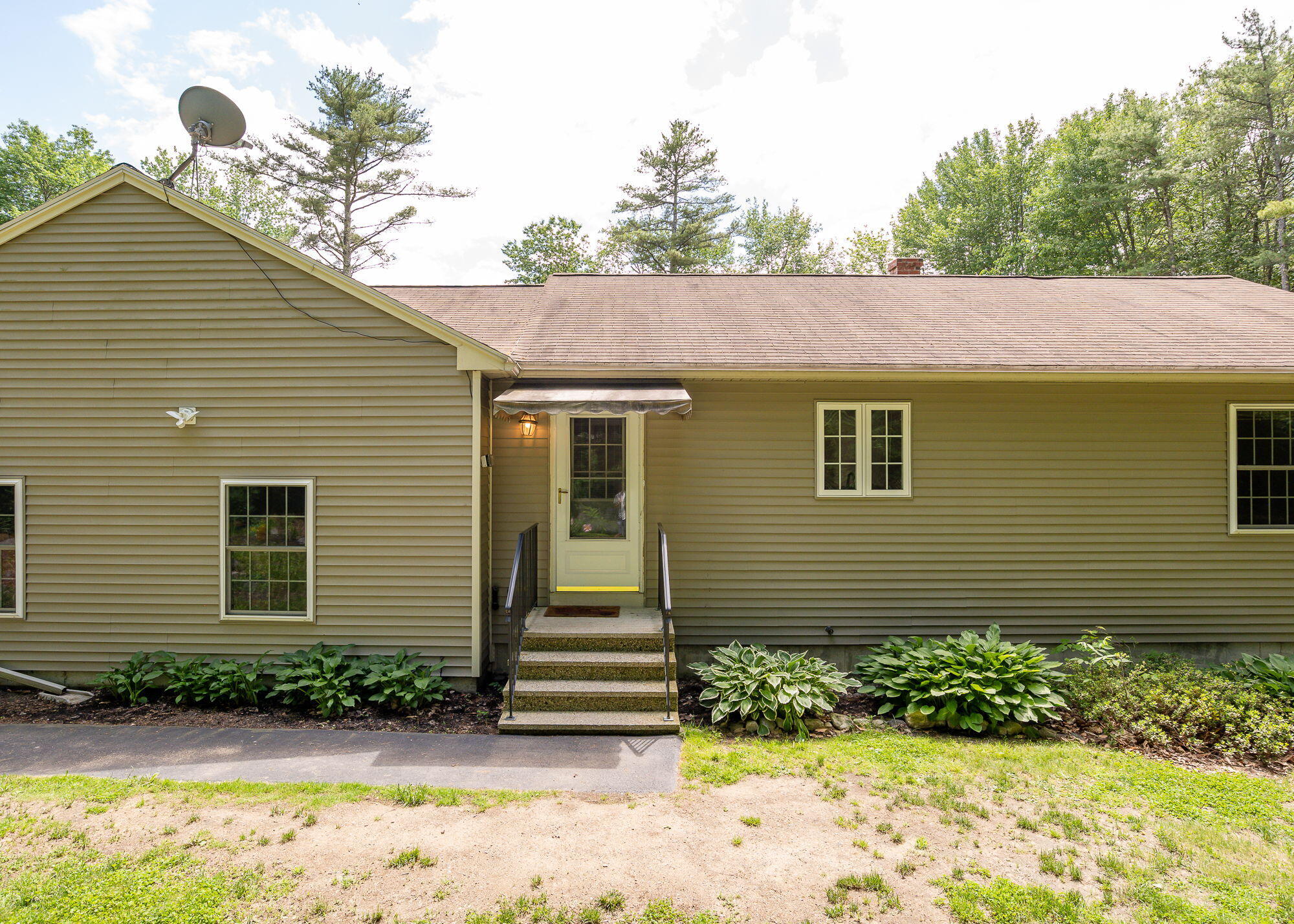 11 Merrill Road