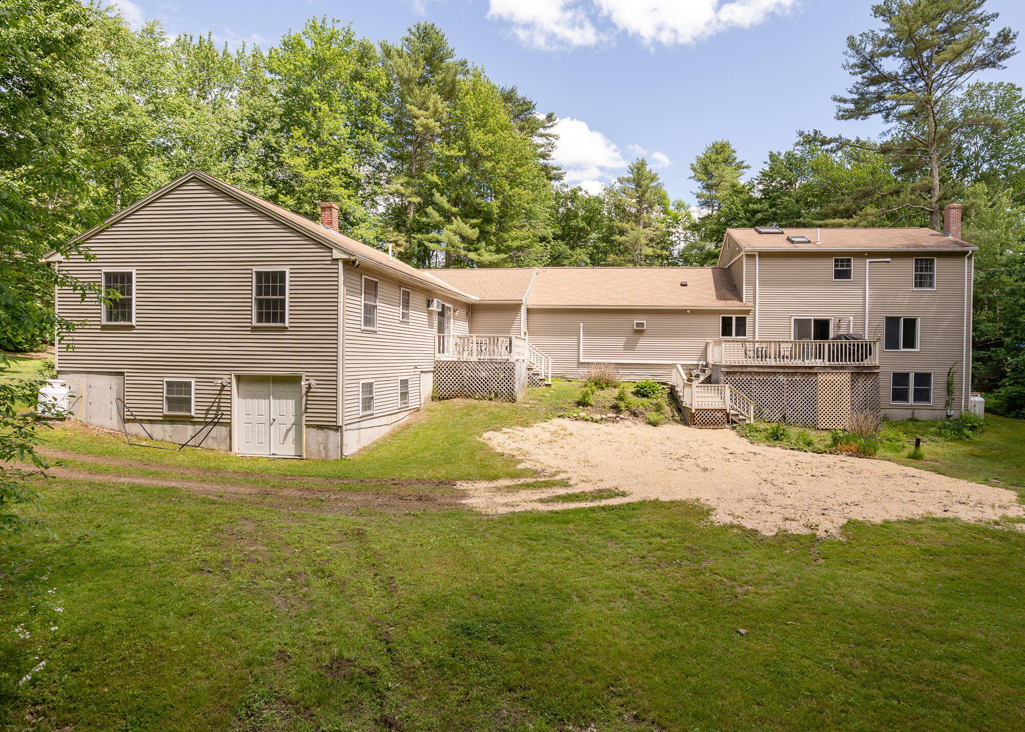 11 Merrill Road
